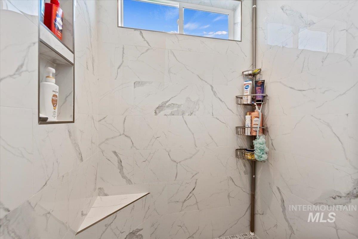 16834 Long Meadow Dr, Caldwell, Idaho 83607, 4 Bedrooms, 3.5 Bathrooms, Residential For Sale, Price $1,225,000,MLS 98964627