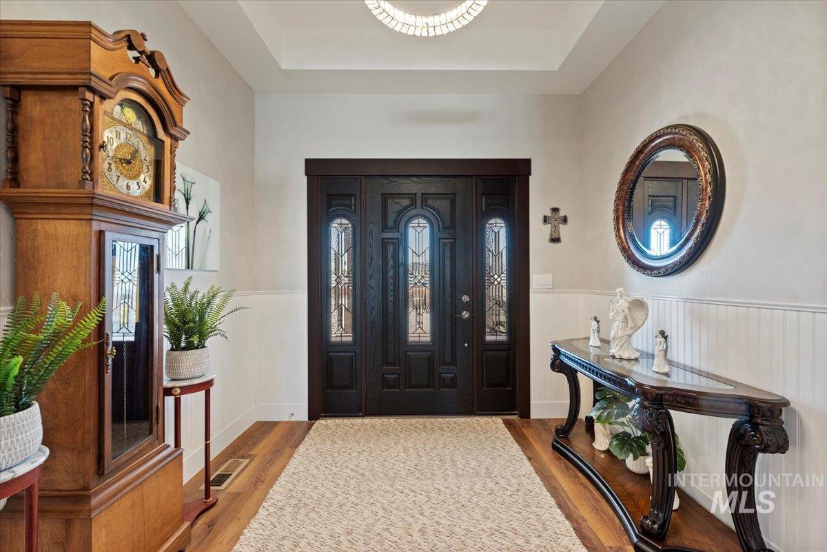 16834 Long Meadow Dr, Caldwell, Idaho 83607, 4 Bedrooms, 3.5 Bathrooms, Residential For Sale, Price $1,225,000,MLS 98964627