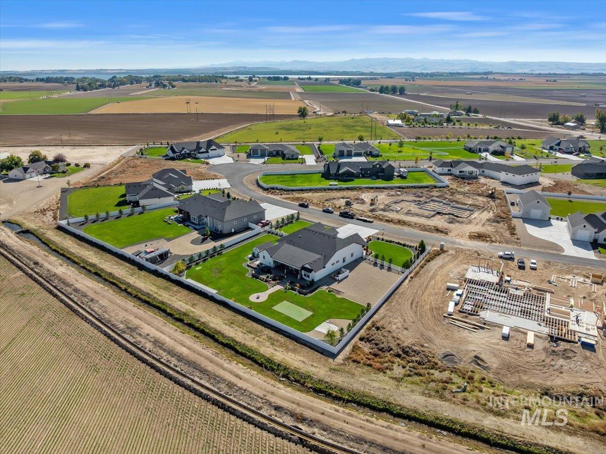 16834 Long Meadow Dr, Caldwell, Idaho 83607, 4 Bedrooms, 3.5 Bathrooms, Residential For Sale, Price $1,225,000,MLS 98964627