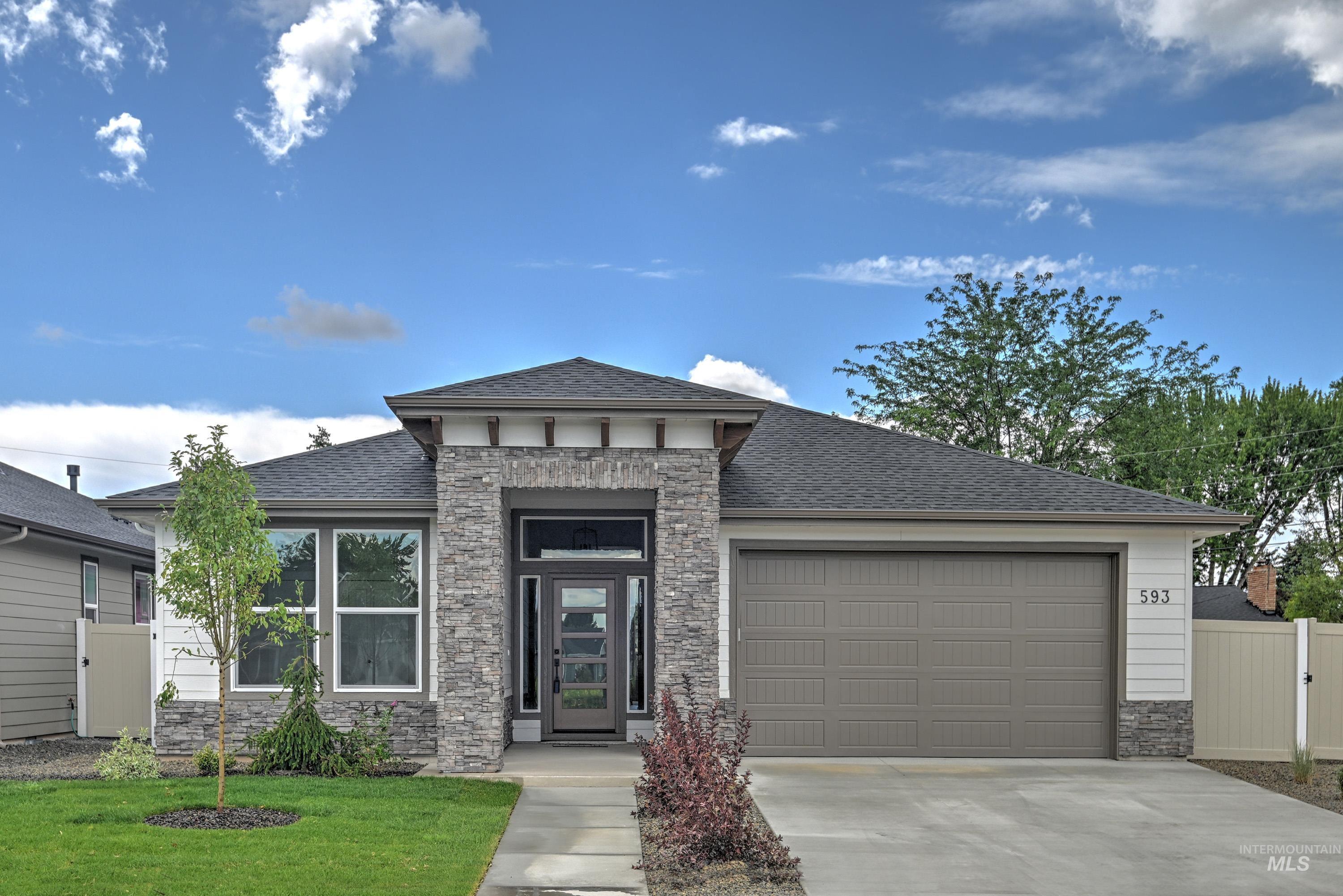 593 W Cedarburg Dr, Meridian, Idaho 83642-2599, 3 Bedrooms, 2.5 Bathrooms, Residential For Sale, Price $629,900,MLS 98964645