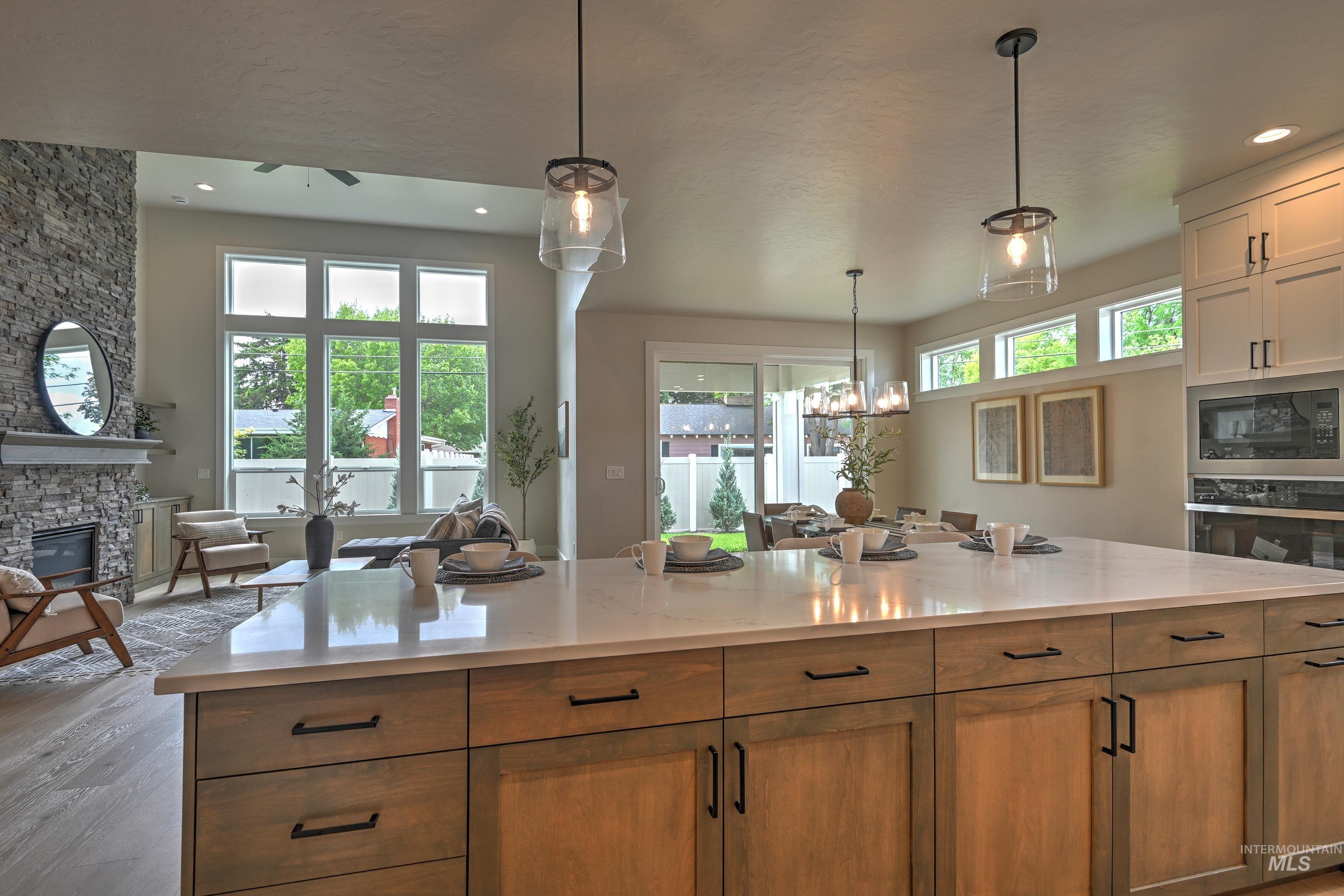 593 W Cedarburg Dr, Meridian, Idaho 83642-2599, 3 Bedrooms, 2.5 Bathrooms, Residential For Sale, Price $629,900,MLS 98964645