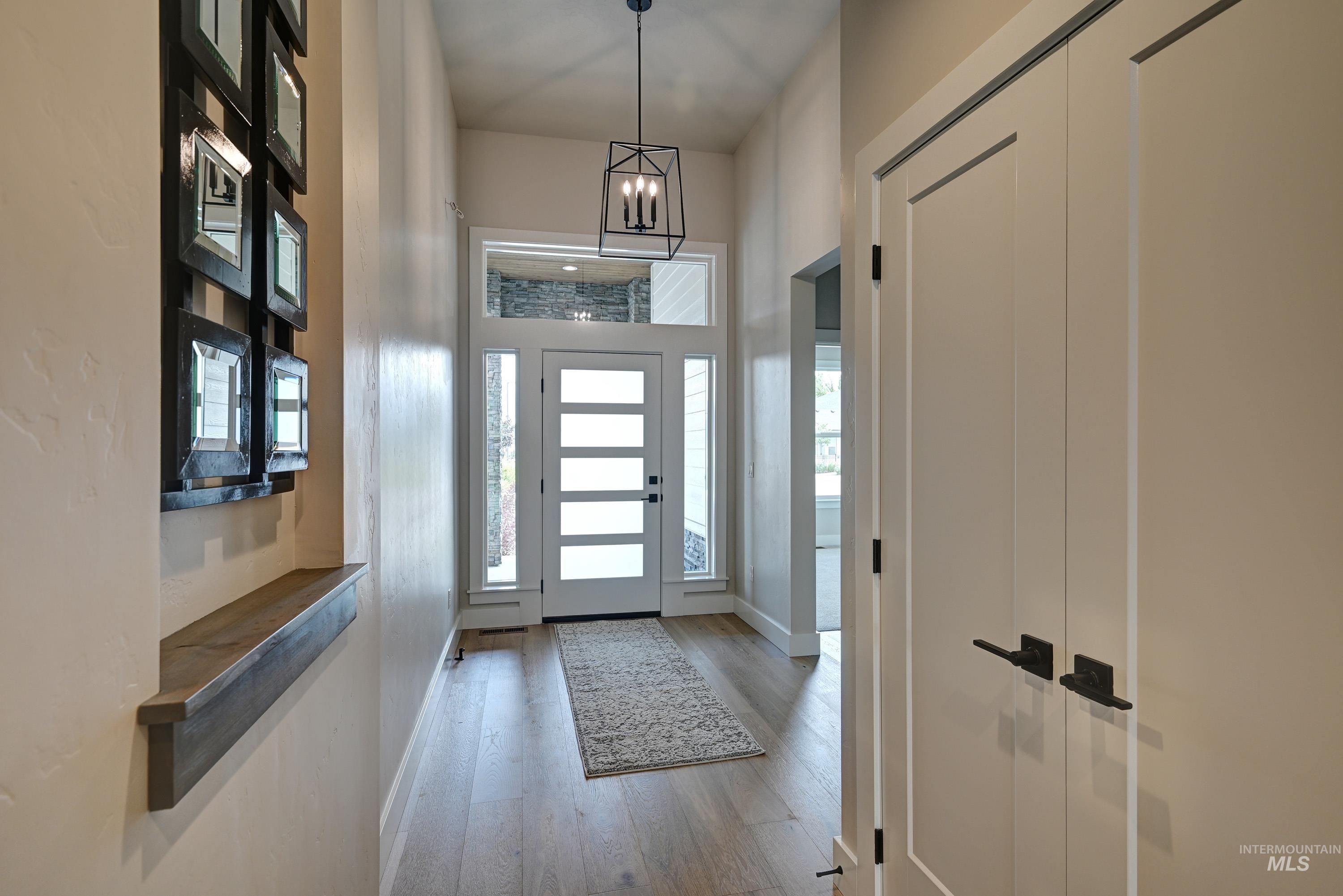 593 W Cedarburg Dr, Meridian, Idaho 83642-2599, 3 Bedrooms, 2.5 Bathrooms, Residential For Sale, Price $629,900,MLS 98964645