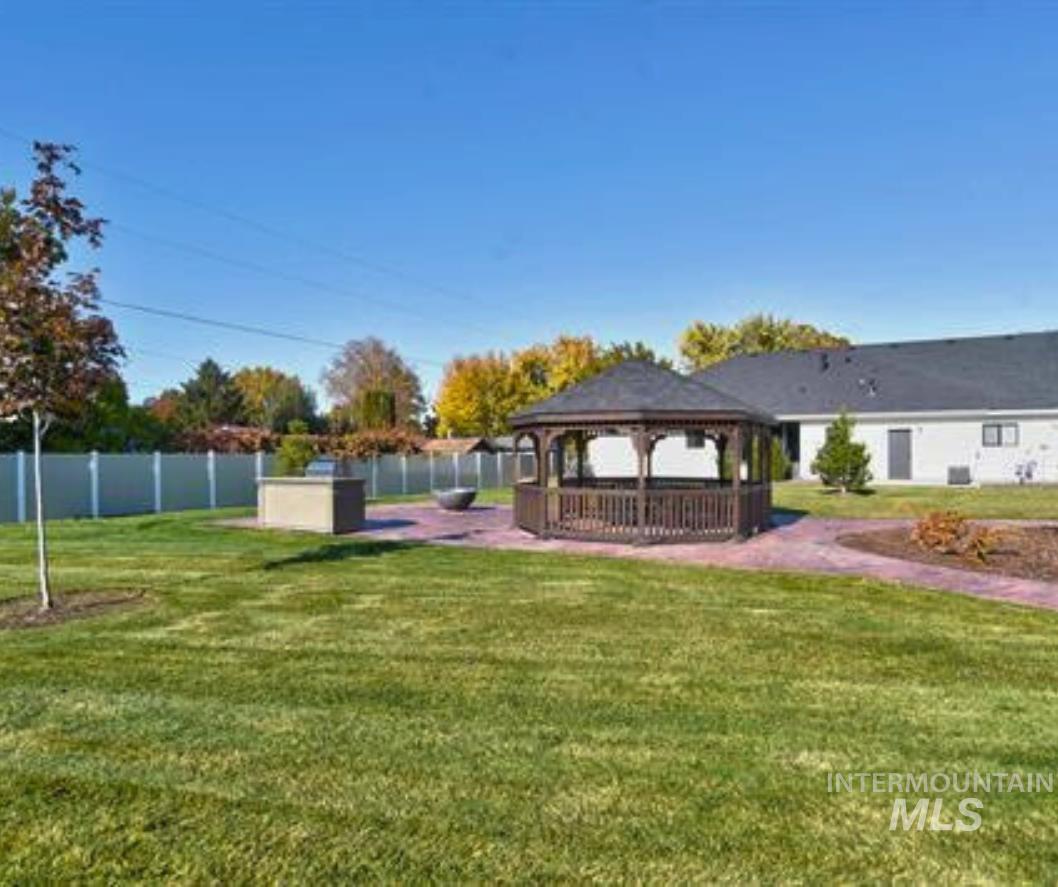 593 W Cedarburg Dr, Meridian, Idaho 83642-2599, 3 Bedrooms, 2.5 Bathrooms, Residential For Sale, Price $629,900,MLS 98964645