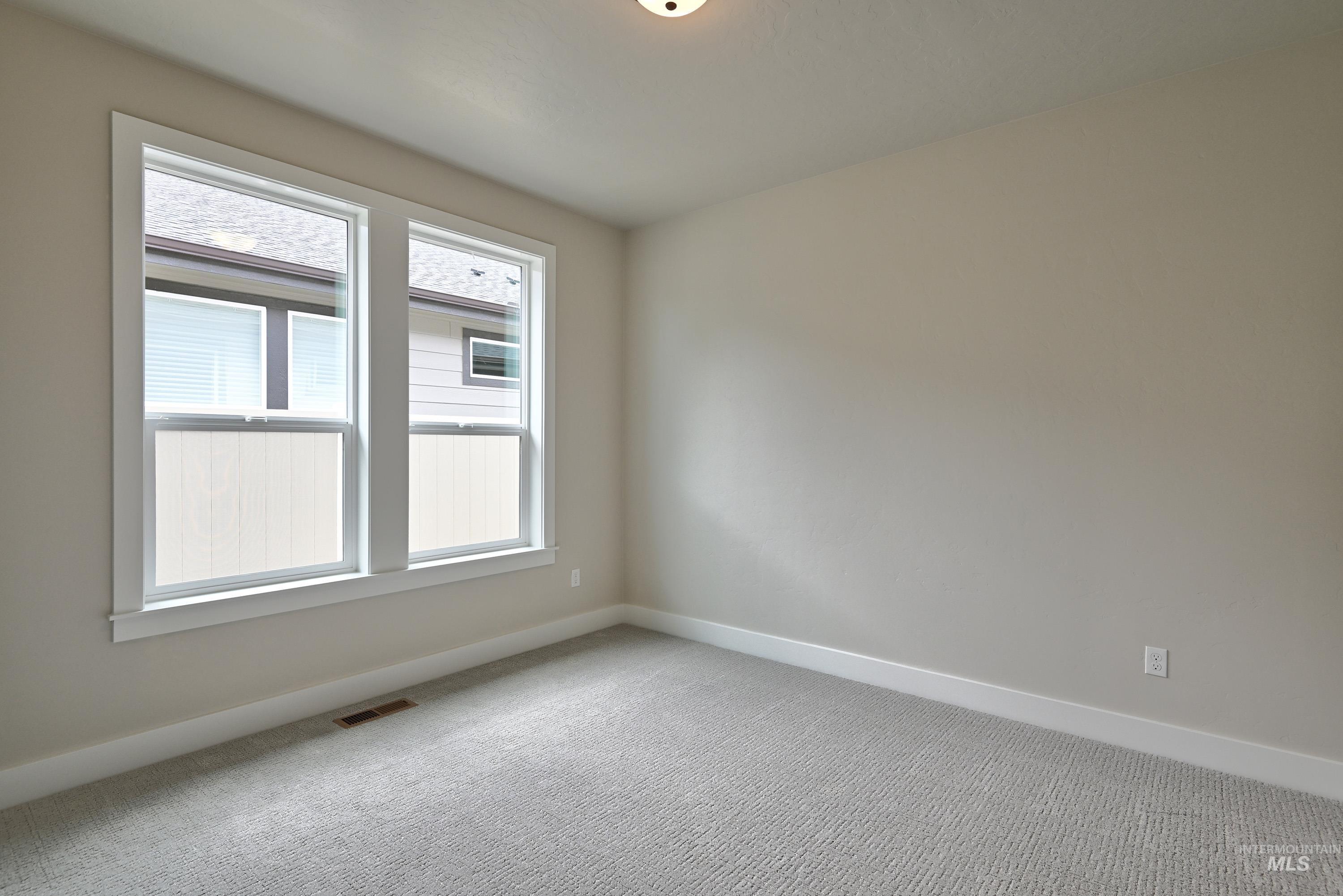 593 W Cedarburg Dr, Meridian, Idaho 83642-2599, 3 Bedrooms, 2.5 Bathrooms, Residential For Sale, Price $629,900,MLS 98964645