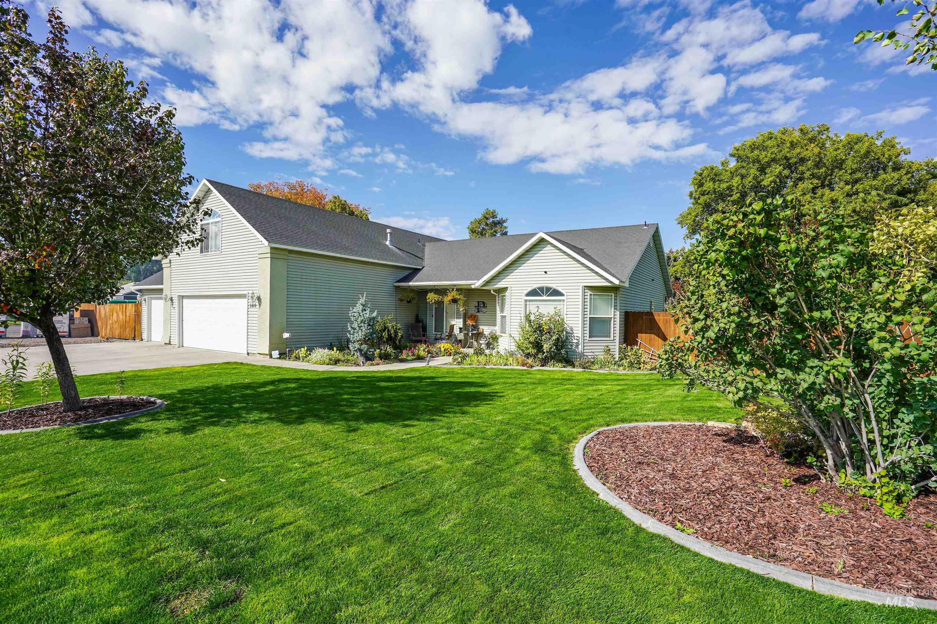 500 E 19th Street, Burley, Idaho 83318, 4 Bedrooms, 3 Bathrooms, Residential For Sale, Price $430,000, 98964646