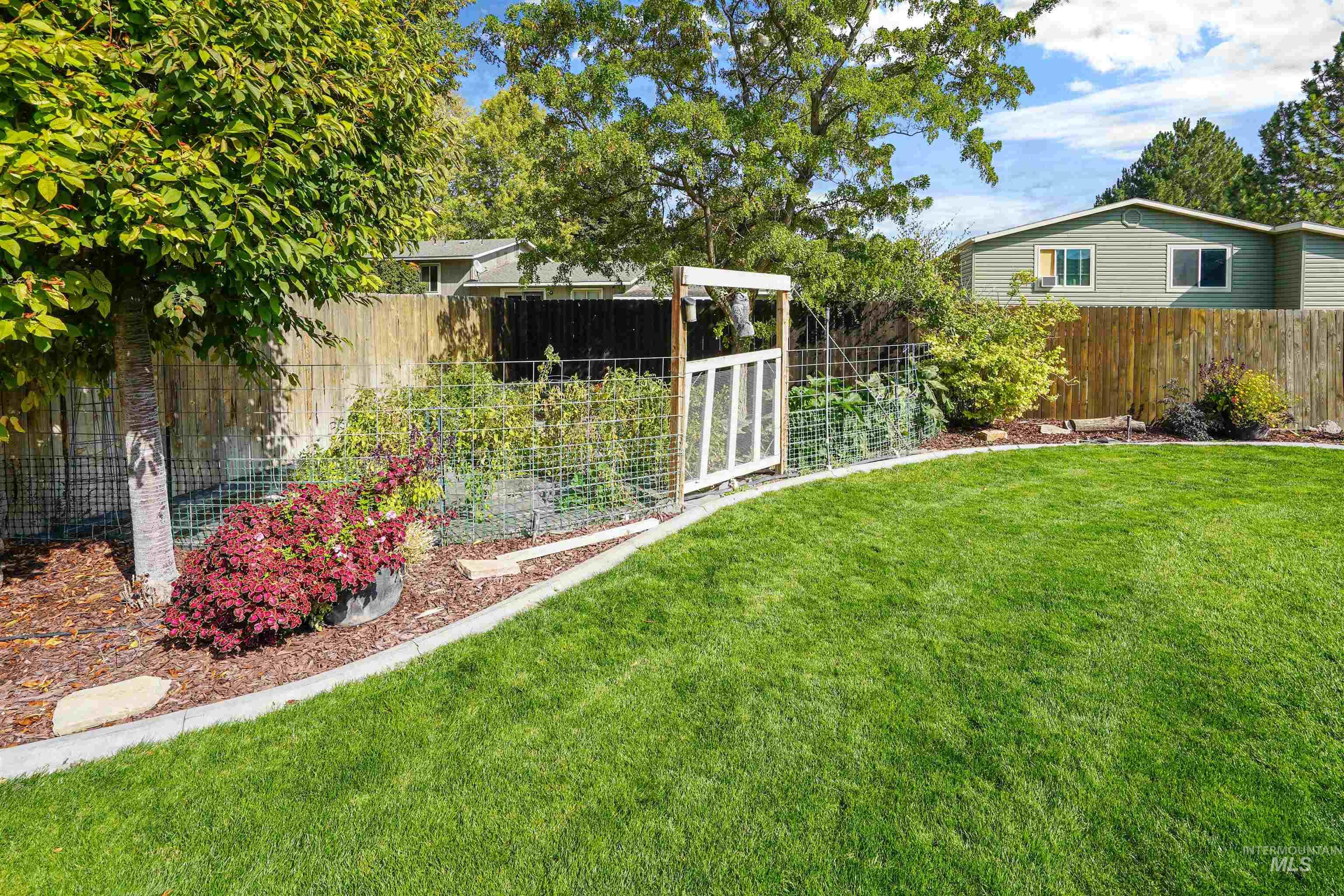 500 E 19th Street, Burley, Idaho 83318, 4 Bedrooms, 3 Bathrooms, Residential For Sale, Price $430,000,MLS 98964646