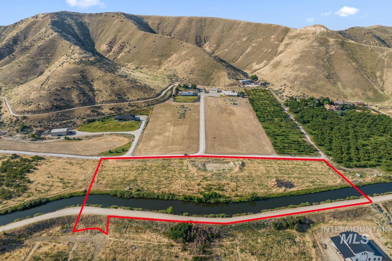 1XX Hermosa Ln, Emmett, Idaho 83617, Land For Sale, Price $445,000,MLS 98964653