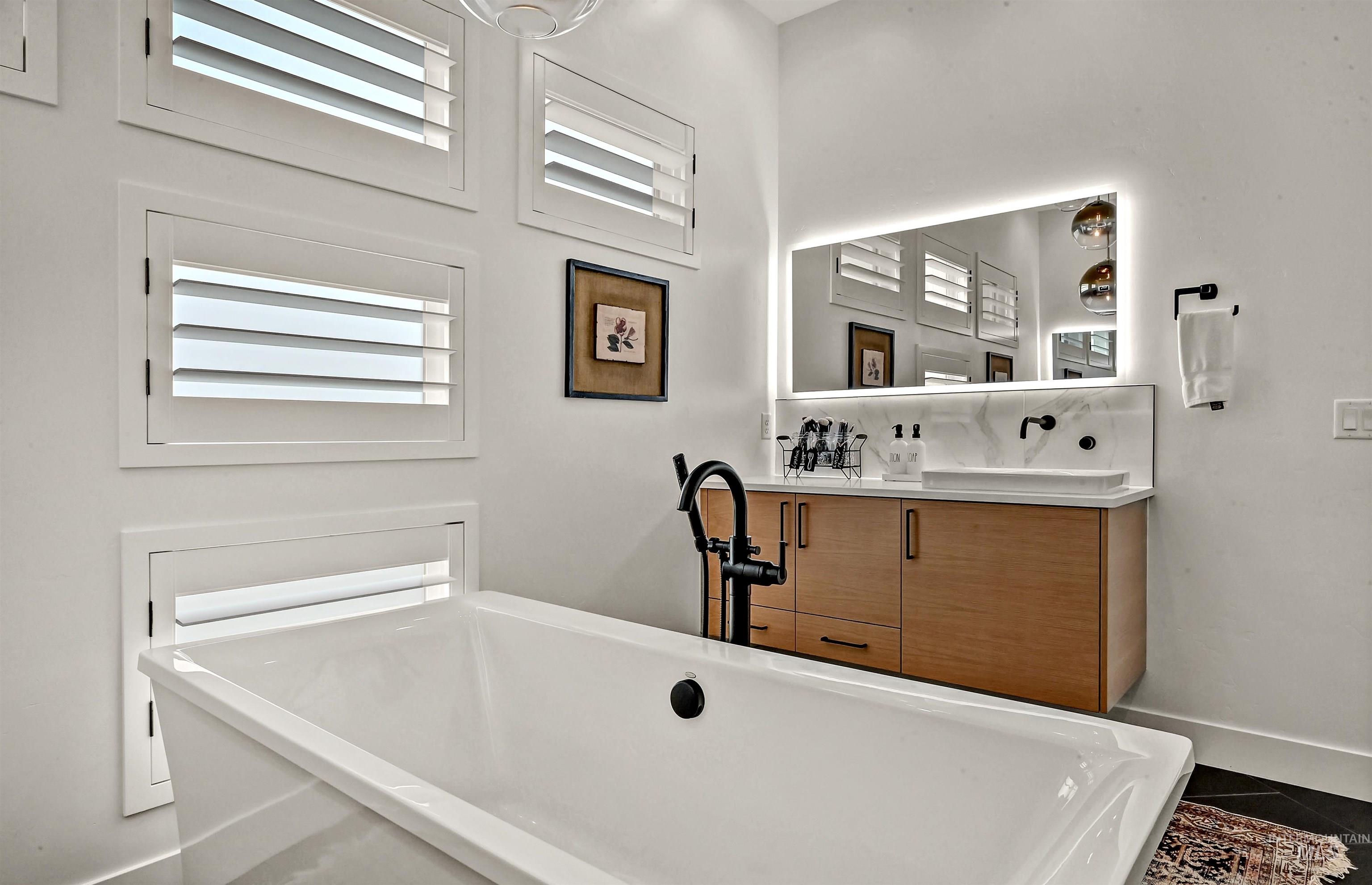 3523 E Via Estancia Lane, Boise, Idaho 83716, 4 Bedrooms, 4 Bathrooms, Residential For Sale, Price $1,950,000,MLS 98964654