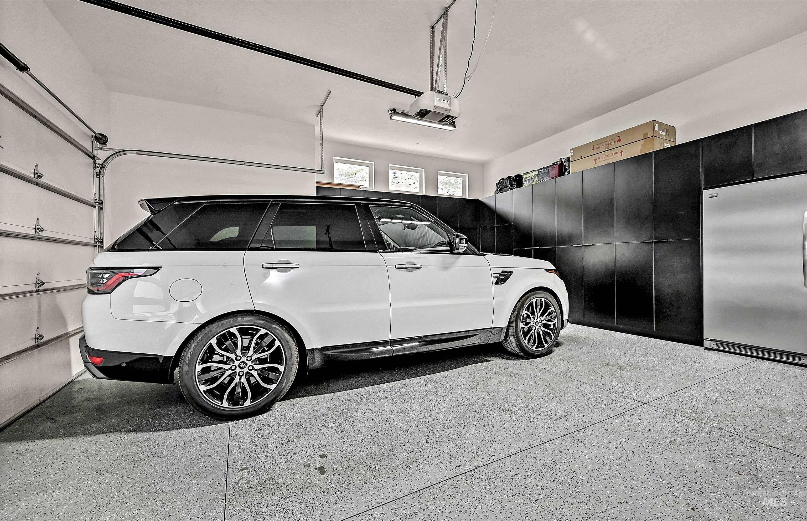 3523 E Via Estancia Lane, Boise, Idaho 83716, 4 Bedrooms, 4 Bathrooms, Residential For Sale, Price $1,950,000,MLS 98964654