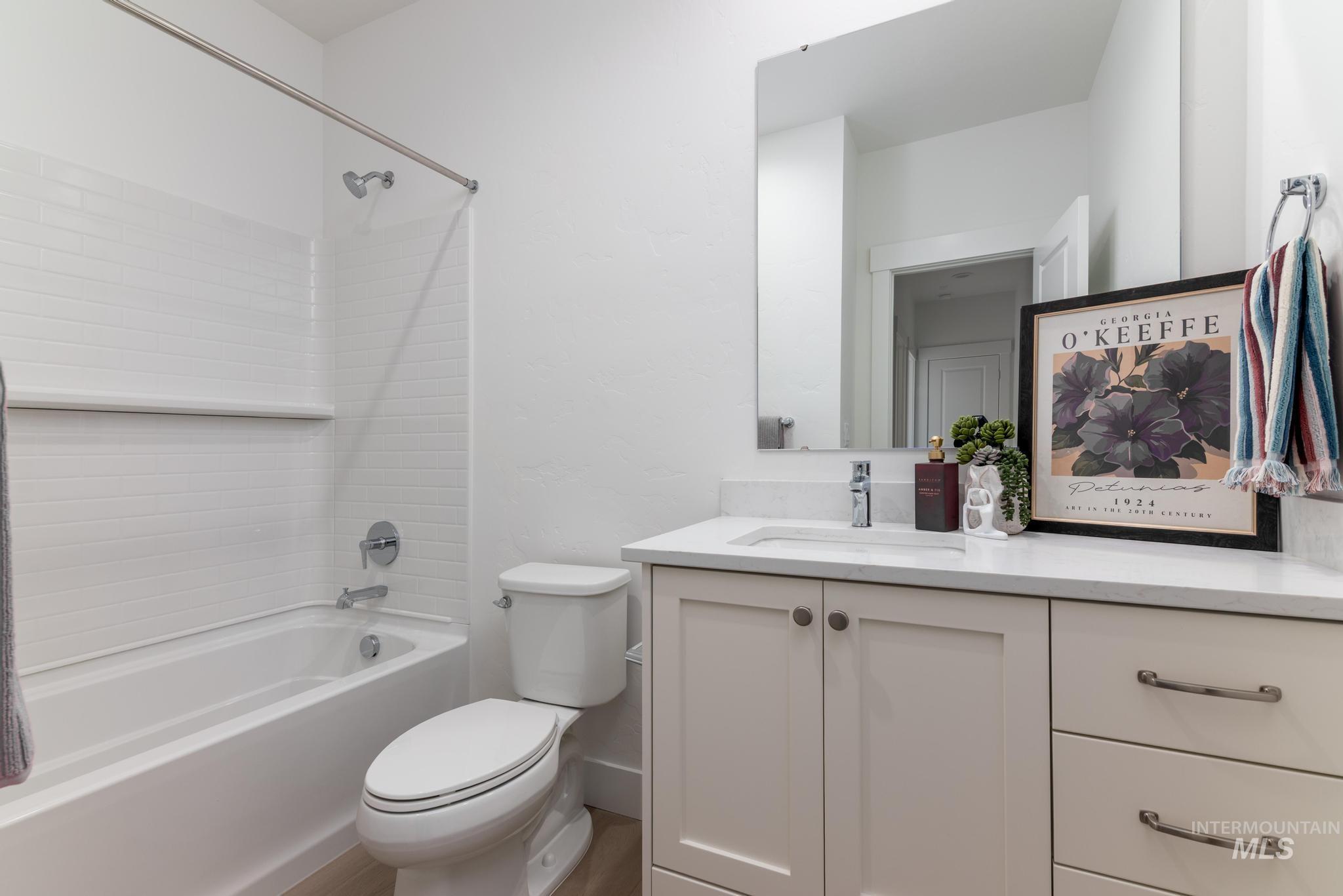 8108 S Diamond River St, Meridian, Idaho 83642, 4 Bedrooms, 2 Bathrooms, Residential For Sale, Price $522,000, 98964657