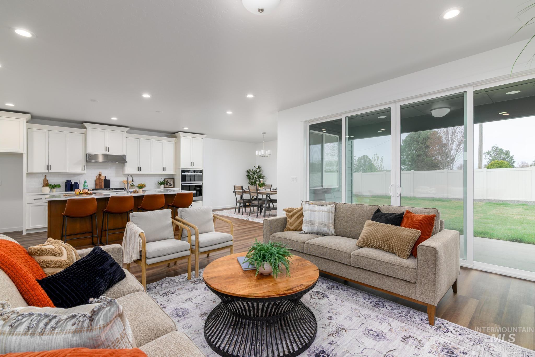 8108 S Diamond River St, Meridian, Idaho 83642, 4 Bedrooms, 2 Bathrooms, Residential For Sale, Price $524,000,MLS 98964657