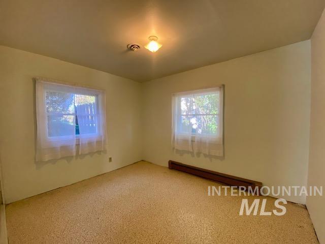 429 30th St., Lewiston, Idaho 83501, 4 Bedrooms, 1 Bathroom, Residential For Sale, Price $275,000,MLS 98964658