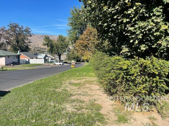 429 30th St., Lewiston, Idaho 83501, 4 Bedrooms, 1 Bathroom, Residential For Sale, Price $275,000,MLS 98964658