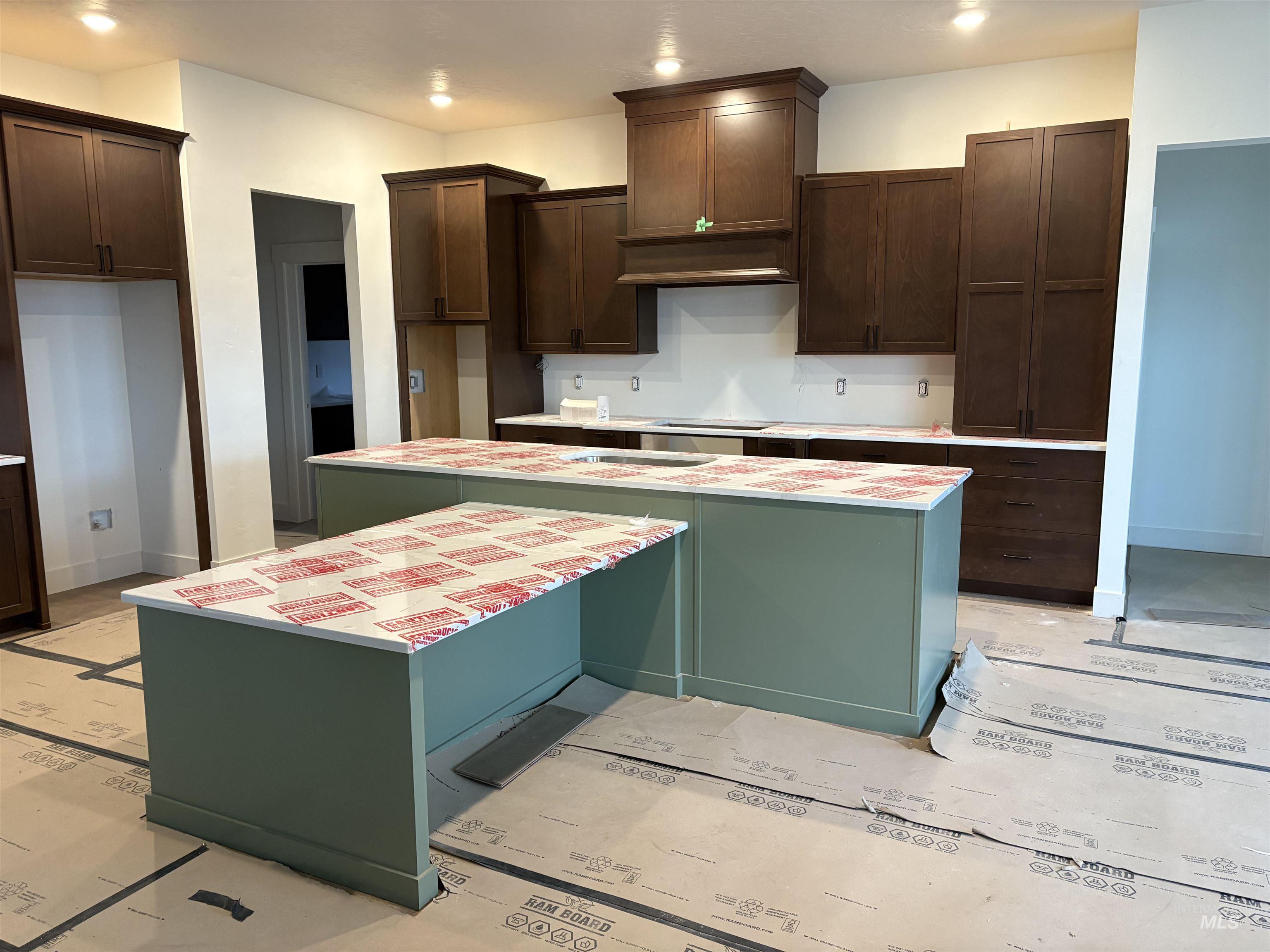 6431 Raptor Ridge Ln, Melba, Idaho 83641, 3 Bedrooms, 2.5 Bathrooms, Residential For Sale, Price $1,200,000,MLS 98964667