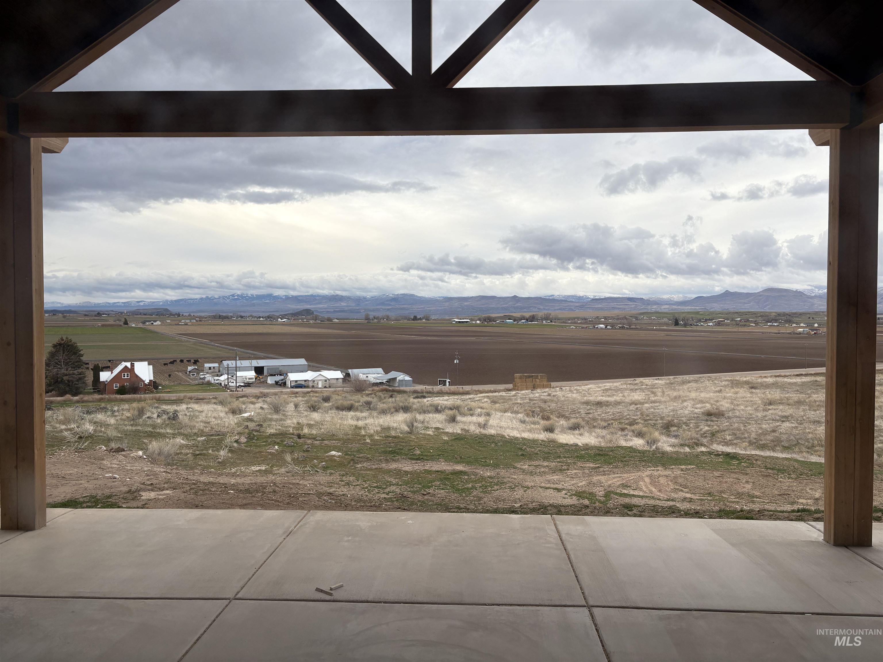 6431 Raptor Ridge Ln, Melba, Idaho 83641, 3 Bedrooms, 2.5 Bathrooms, Residential For Sale, Price $1,200,000,MLS 98964667