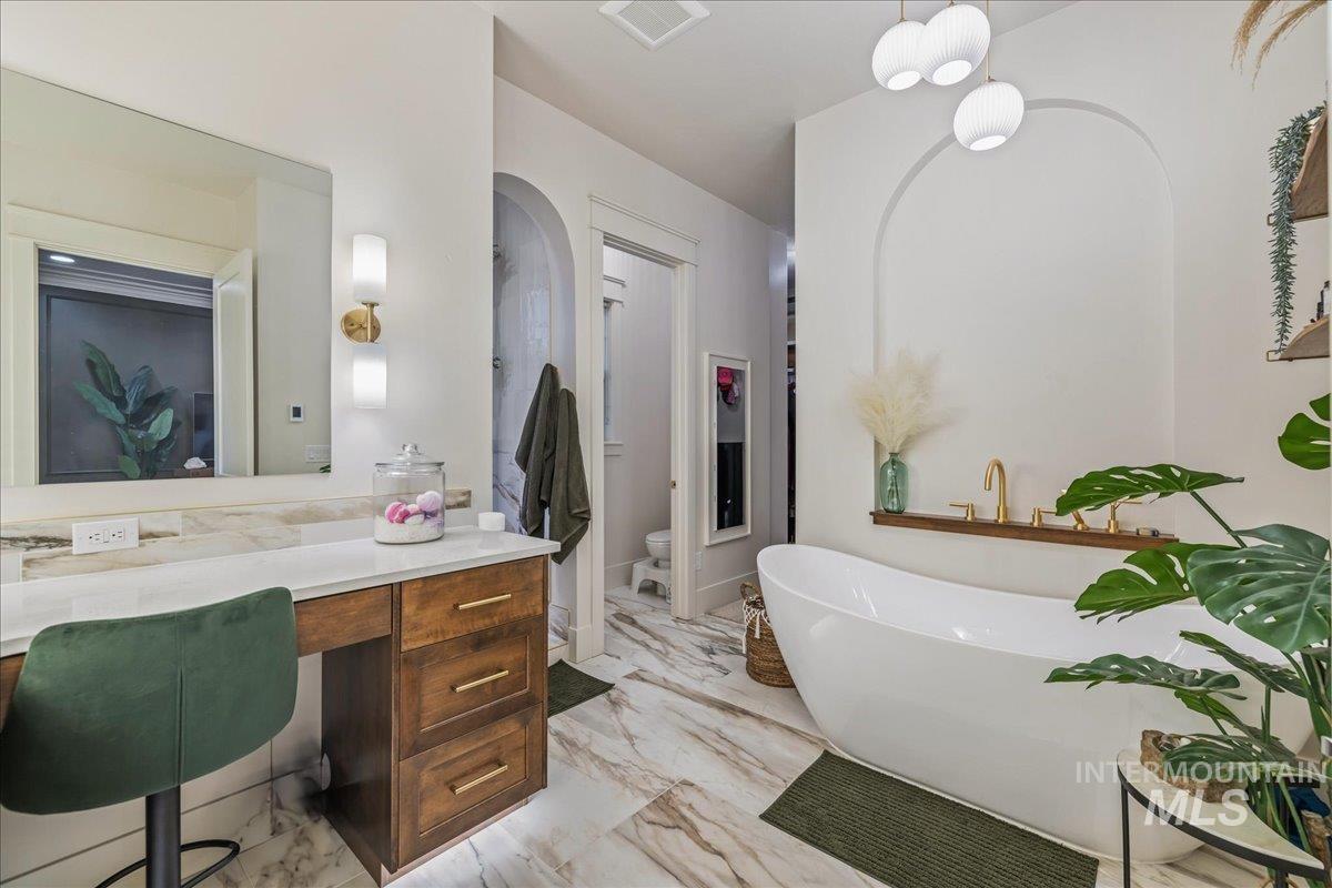 3420 Mayberry Way, Eagle, Idaho 83616, 5 Bedrooms, 4.5 Bathrooms, Residential For Sale, Price $2,400,000, 98964671