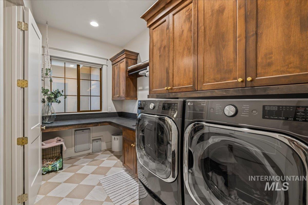 3420 Mayberry Way, Eagle, Idaho 83616, 5 Bedrooms, 4.5 Bathrooms, Residential For Sale, Price $2,400,000, 98964671