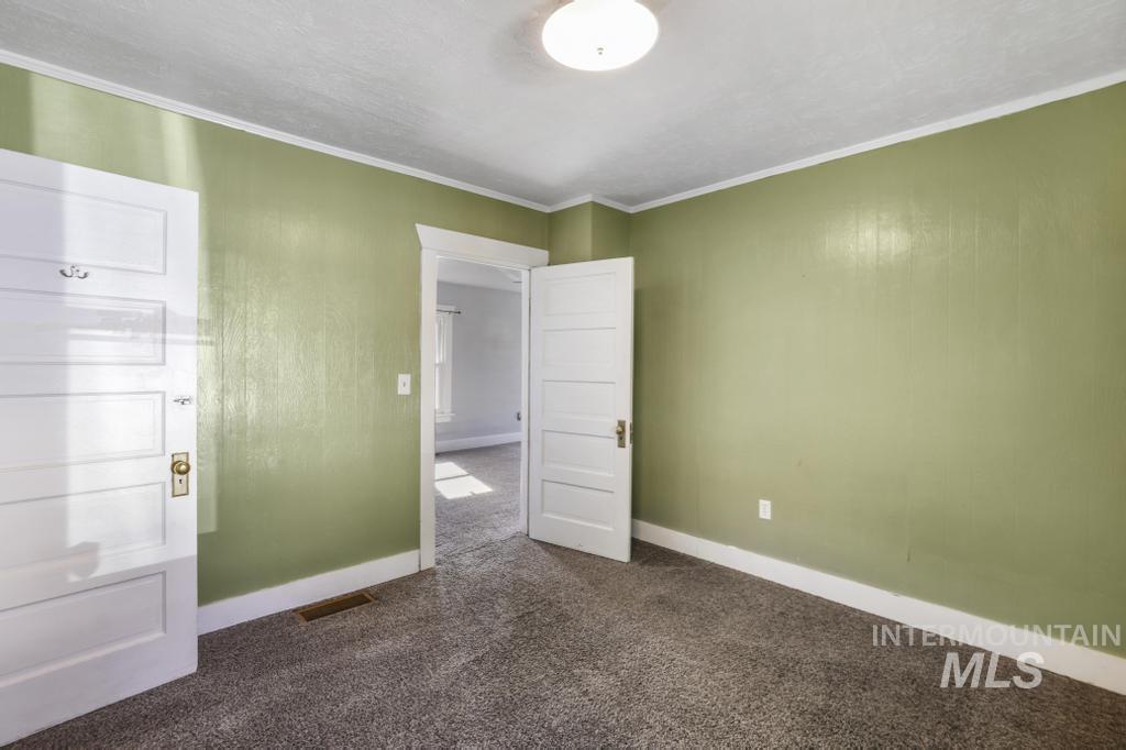 336 6th Ave N, Twin Falls, Idaho 83301, 2 Bedrooms, 1 Bathroom, Residential For Sale, Price $239,000,MLS 98964673