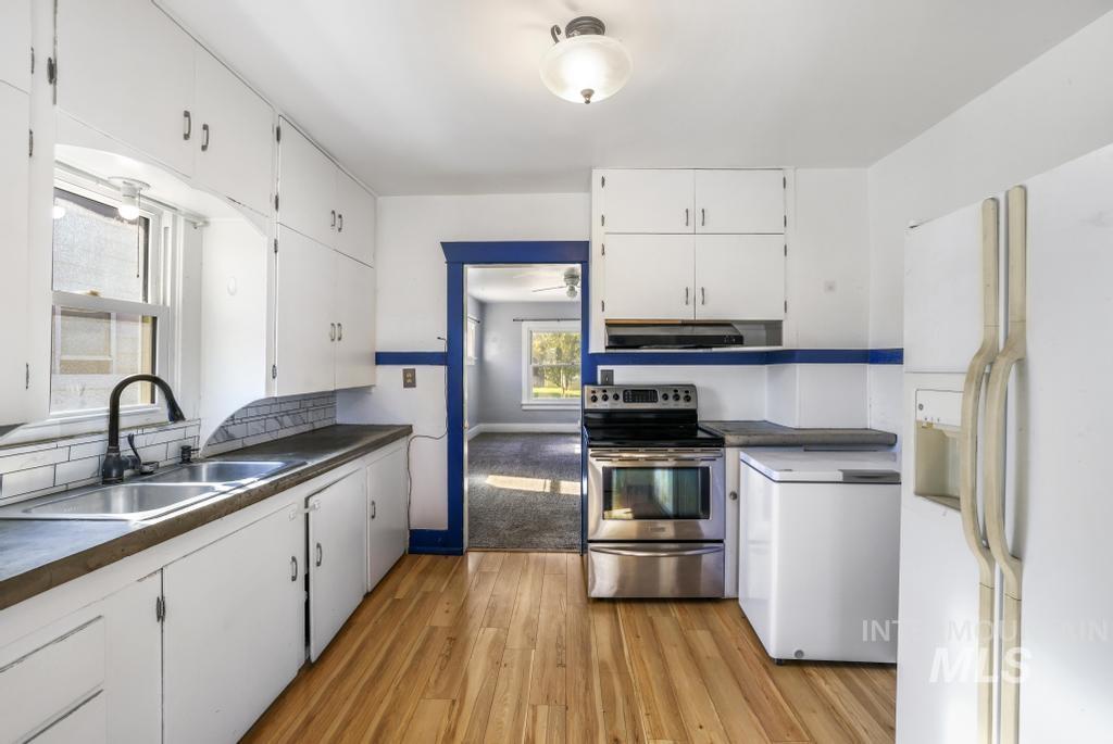 336 6th Ave N, Twin Falls, Idaho 83301, 2 Bedrooms, 1 Bathroom, Residential For Sale, Price $239,000,MLS 98964673