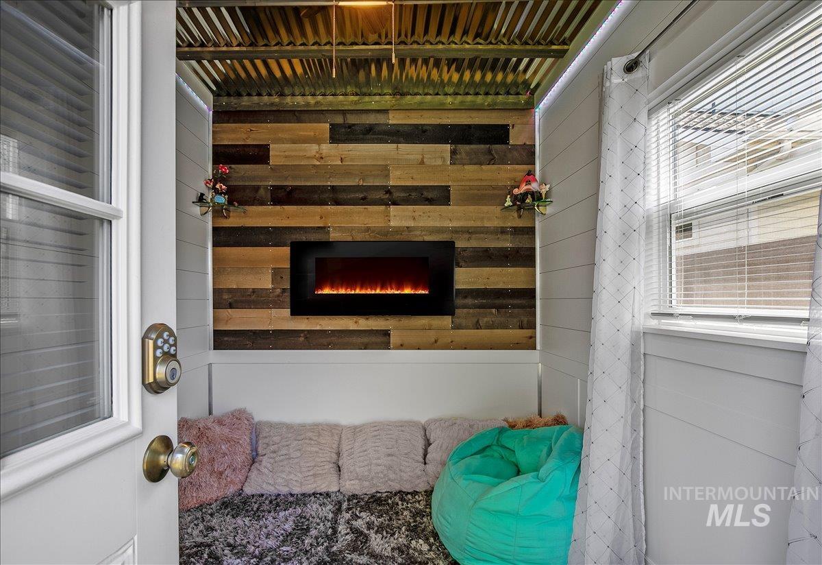 6119 N Farleigh Ave, Meridian, Idaho 83646, 5 Bedrooms, 3 Bathrooms, Residential For Sale, Price $1,119,000,MLS 98964675