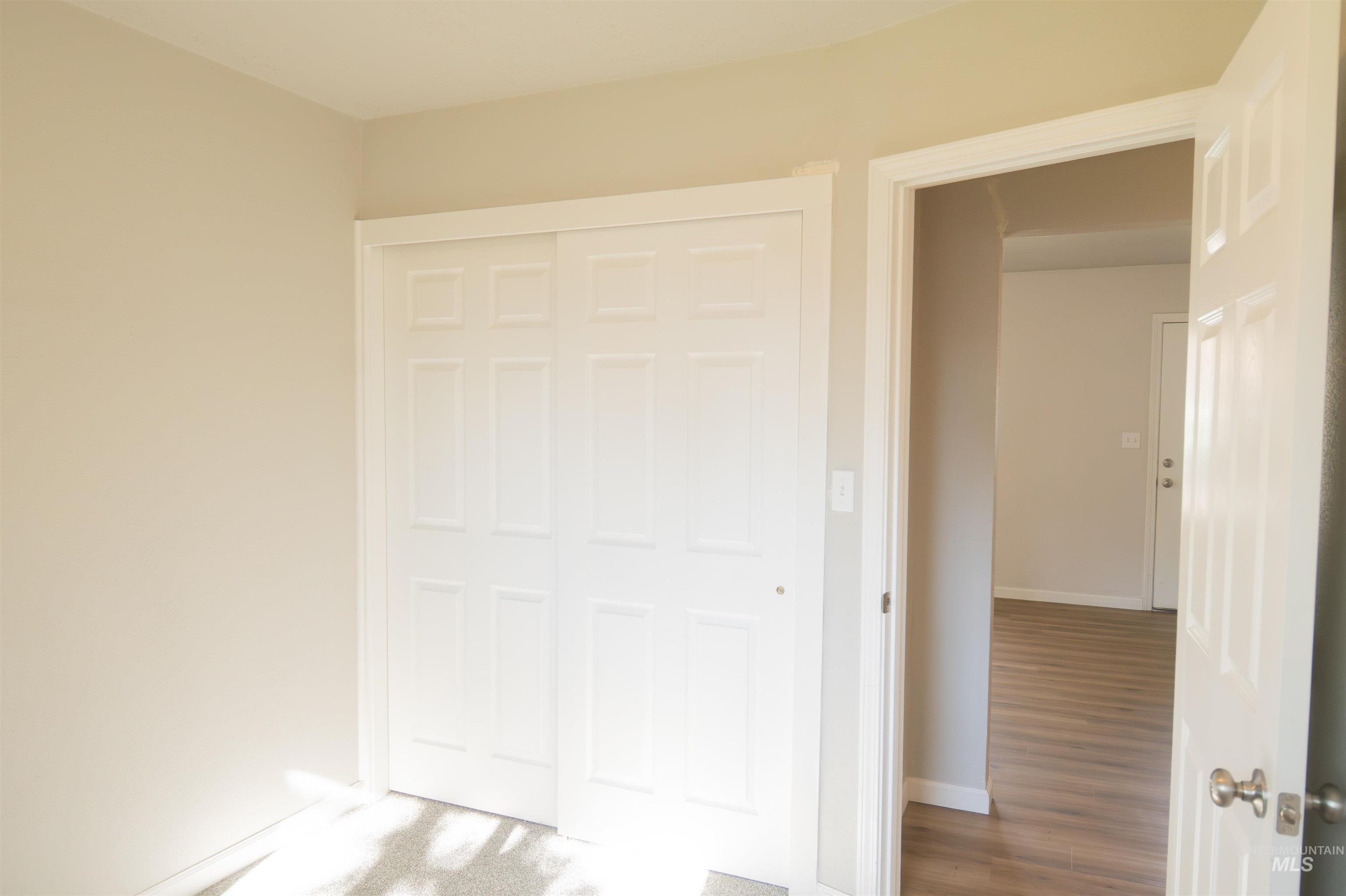 127 E 8th North, Mountain Home, Idaho 83647, 3 Bedrooms, 1 Bathroom, Residential For Sale, Price $268,000,MLS 98964680