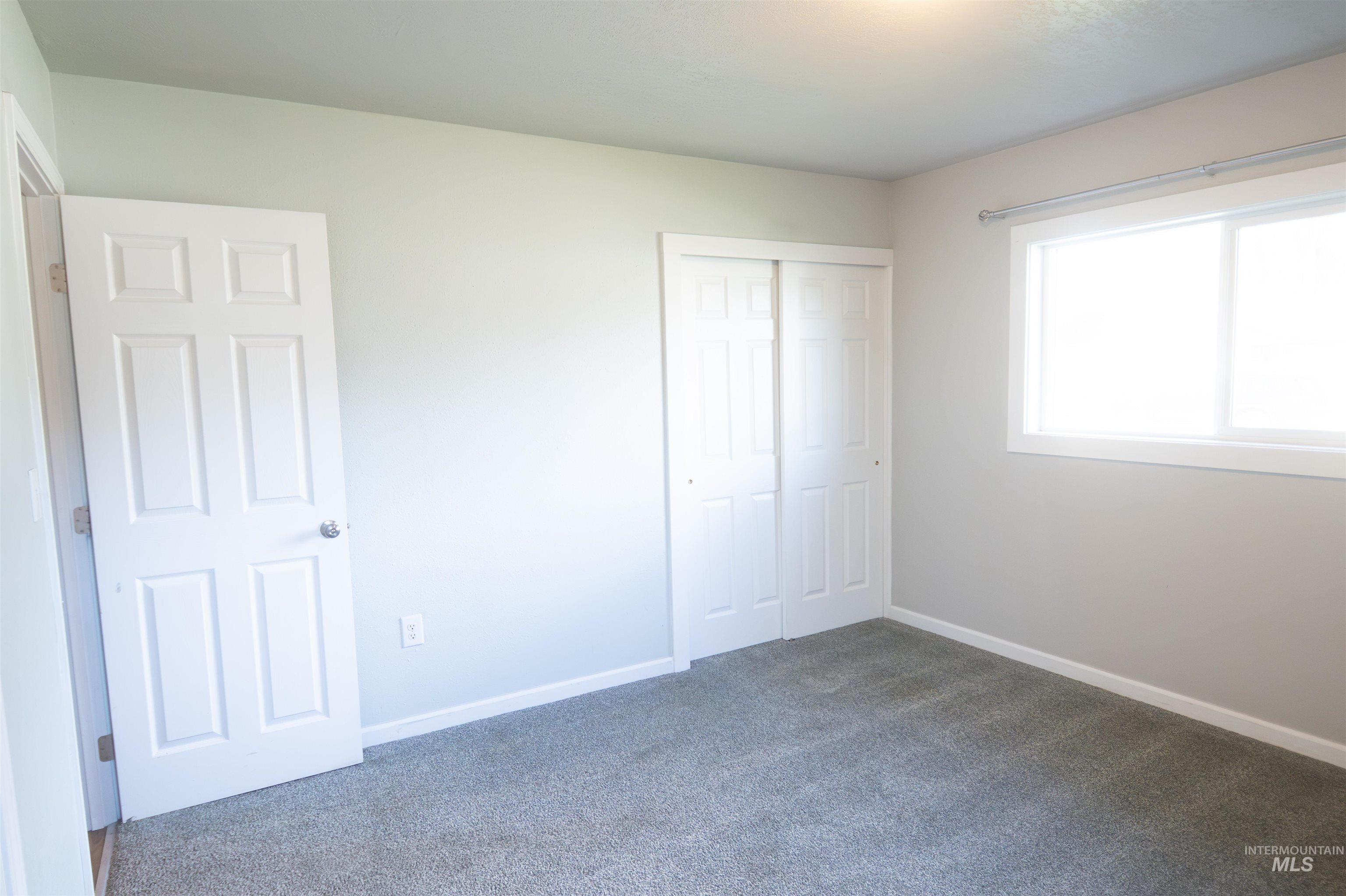 127 E 8th North, Mountain Home, Idaho 83647, 3 Bedrooms, 1 Bathroom, Residential For Sale, Price $268,000,MLS 98964680