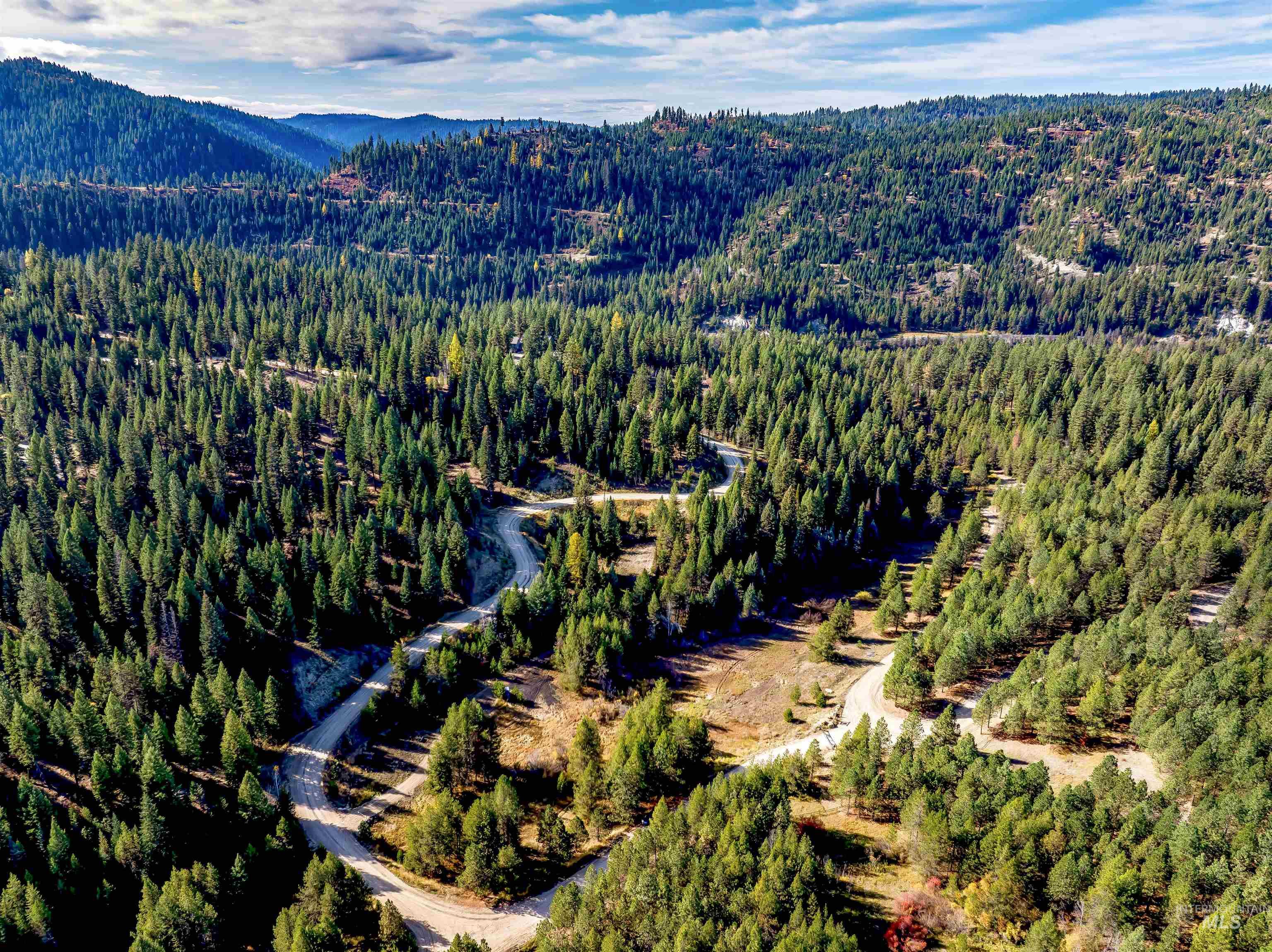 201 Tripod View, Cascade, Idaho 83611, Land For Sale, Price $499,000,MLS 98964686