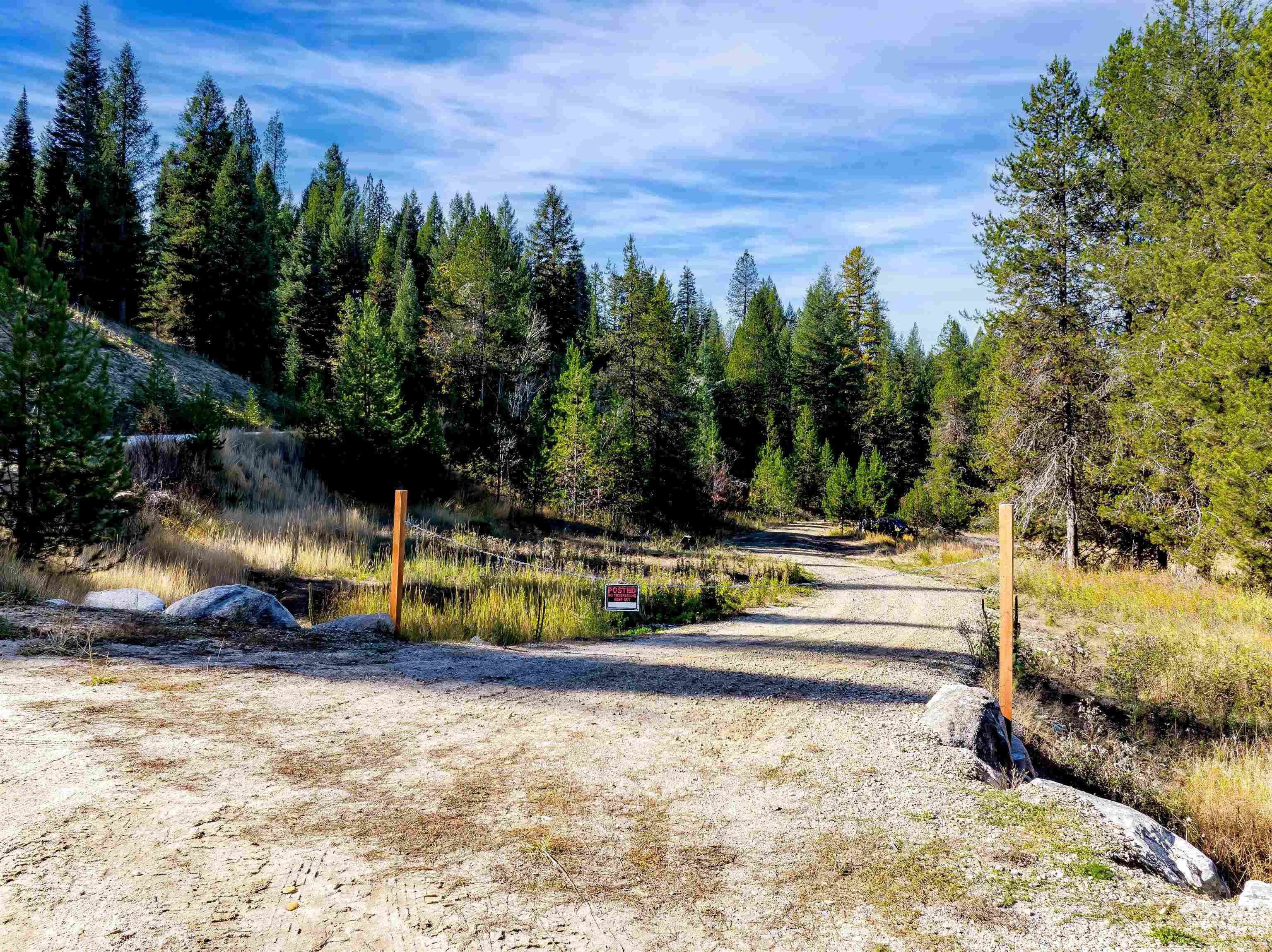 201 Tripod View, Cascade, Idaho 83611, Land For Sale, Price $499,000,MLS 98964686