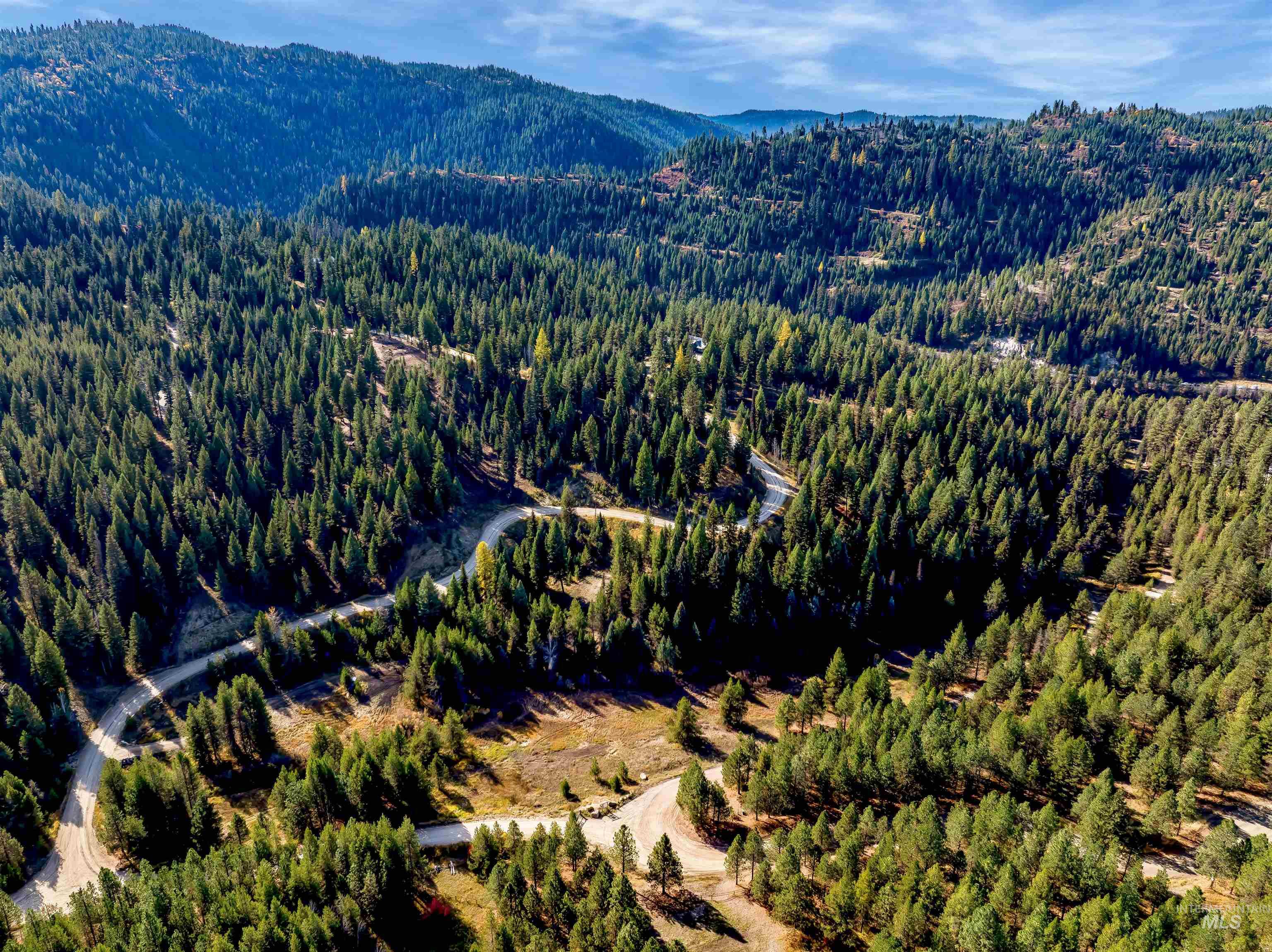 201 Tripod View, Cascade, Idaho 83611, Land For Sale, Price $499,000,MLS 98964686