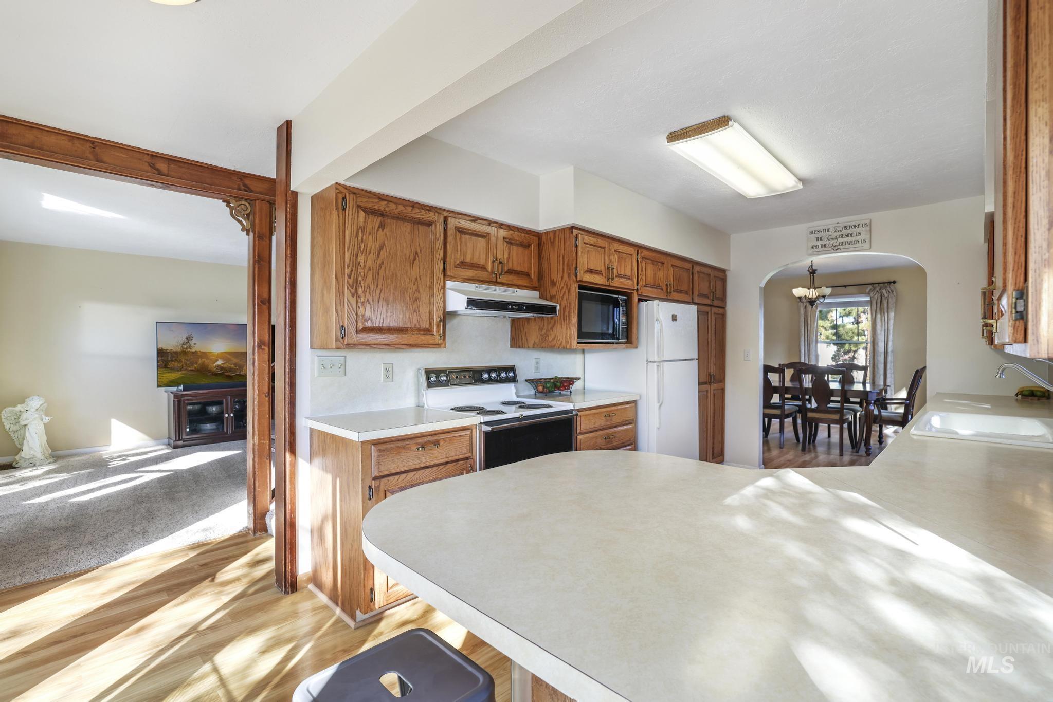 1213 Burley Ave, Buhl, Idaho 83316, 3 Bedrooms, 2 Bathrooms, Residential For Sale, Price $515,000, 98964688