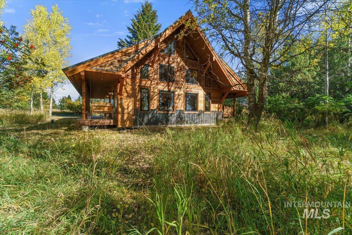 13982 Comfort Road, McCall, Idaho 83638, 3 Bedrooms, 2 Bathrooms, Residential For Sale, Price $1,198,500, 98964689