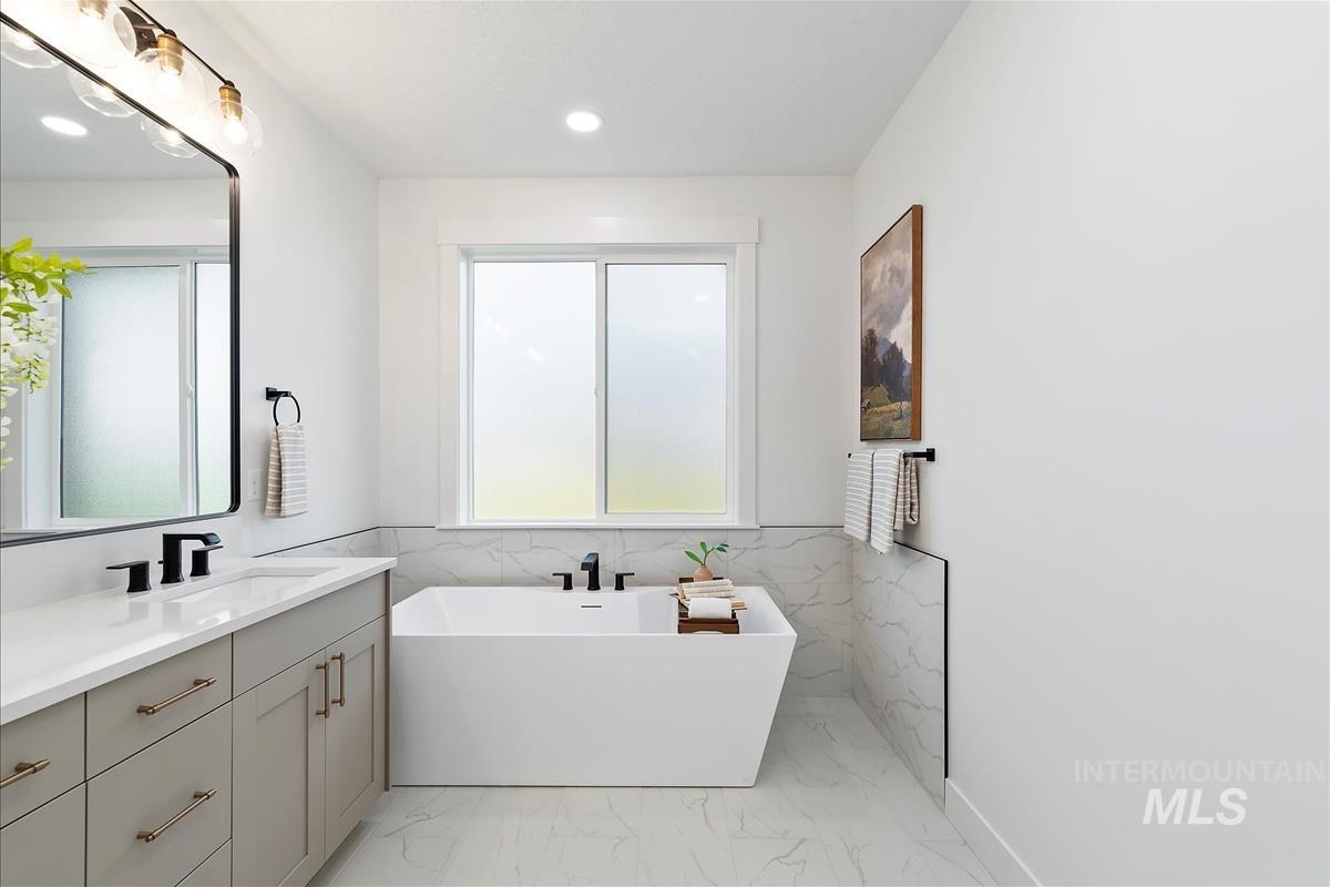 7179 E Osprey Estates Dr., Nampa, Idaho 83686, 3 Bedrooms, 3.5 Bathrooms, Residential For Sale, Price $969,900,MLS 98964690