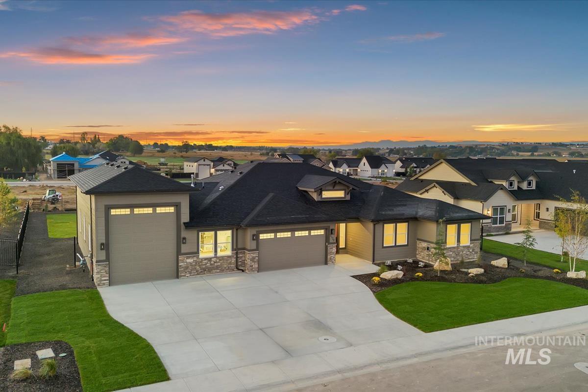 7179 E Osprey Estates Dr., Nampa, Idaho 83686, 3 Bedrooms, 3.5 Bathrooms, Residential For Sale, Price $969,900,MLS 98964690