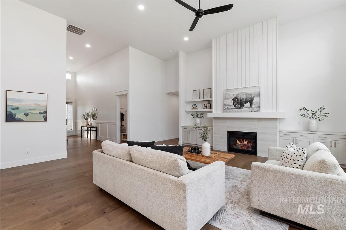 7179 E Osprey Estates Dr., Nampa, Idaho 83686, 3 Bedrooms, 3.5 Bathrooms, Residential For Sale, Price $969,900,MLS 98964690