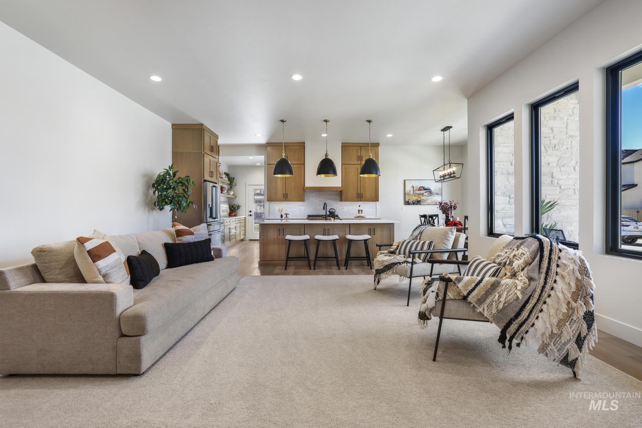 532 Canyon Falls, Twin Falls, Idaho 83301, 4 Bedrooms, 3 Bathrooms, Residential For Sale, Price $739,000, 98964696