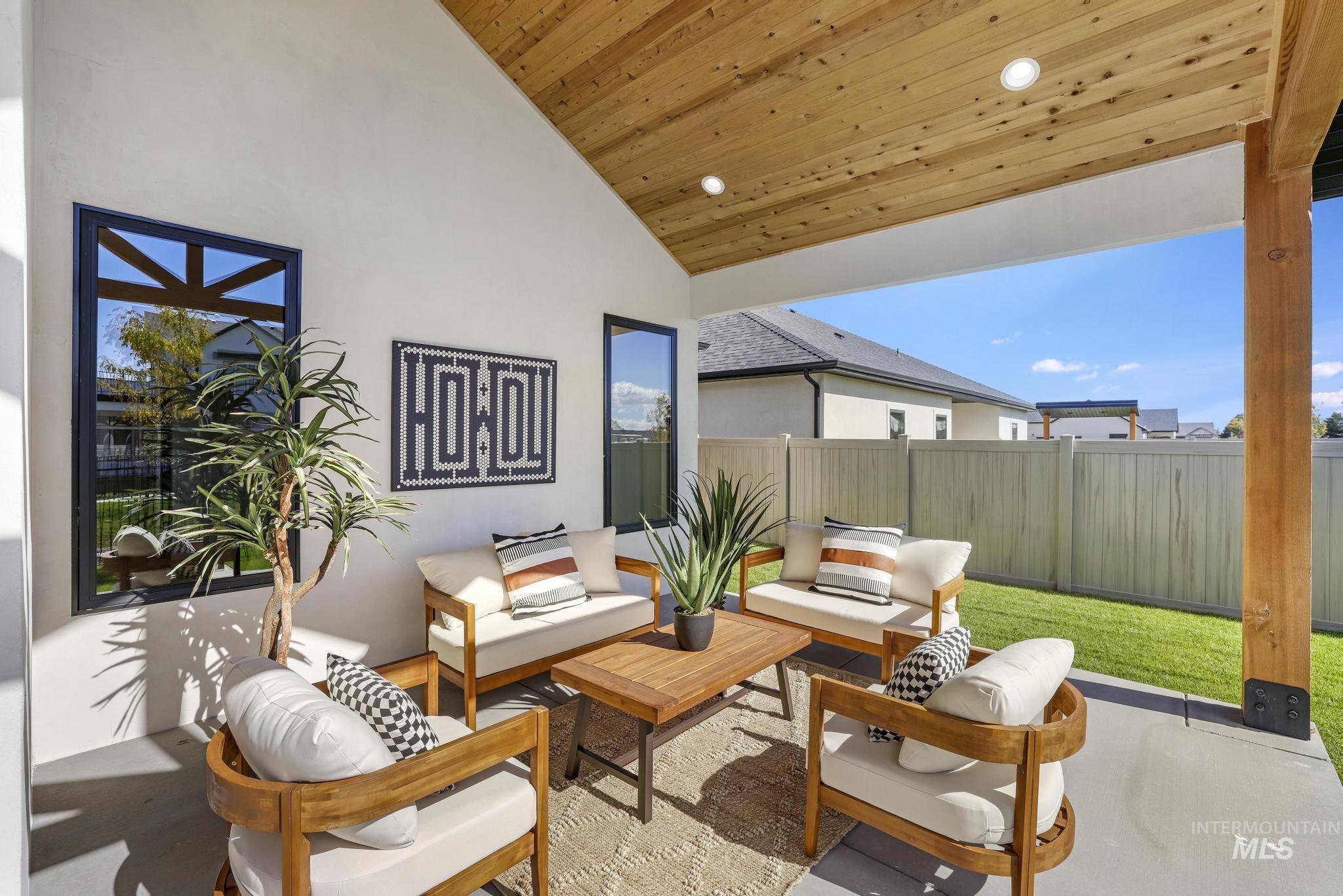 532 Canyon Falls, Twin Falls, Idaho 83301, 4 Bedrooms, 3 Bathrooms, Residential For Sale, Price $739,000, 98964696