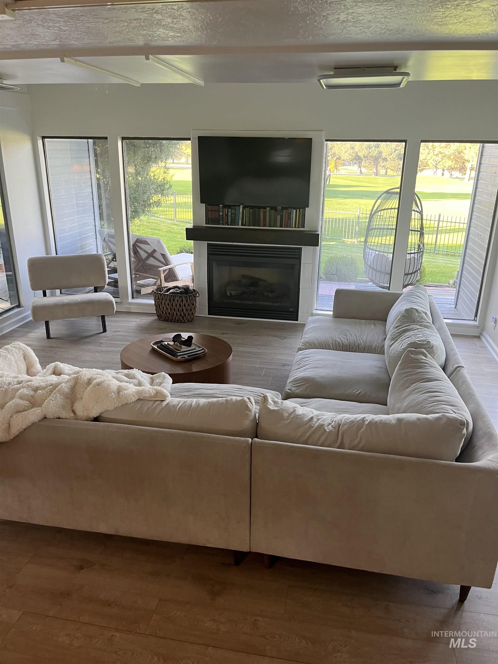 771 N Eagle Hills Way, Eagle, Idaho 83616-5211, 3 Bedrooms, 2 Bathrooms, Residential For Sale, Price $579,000,MLS 98964703