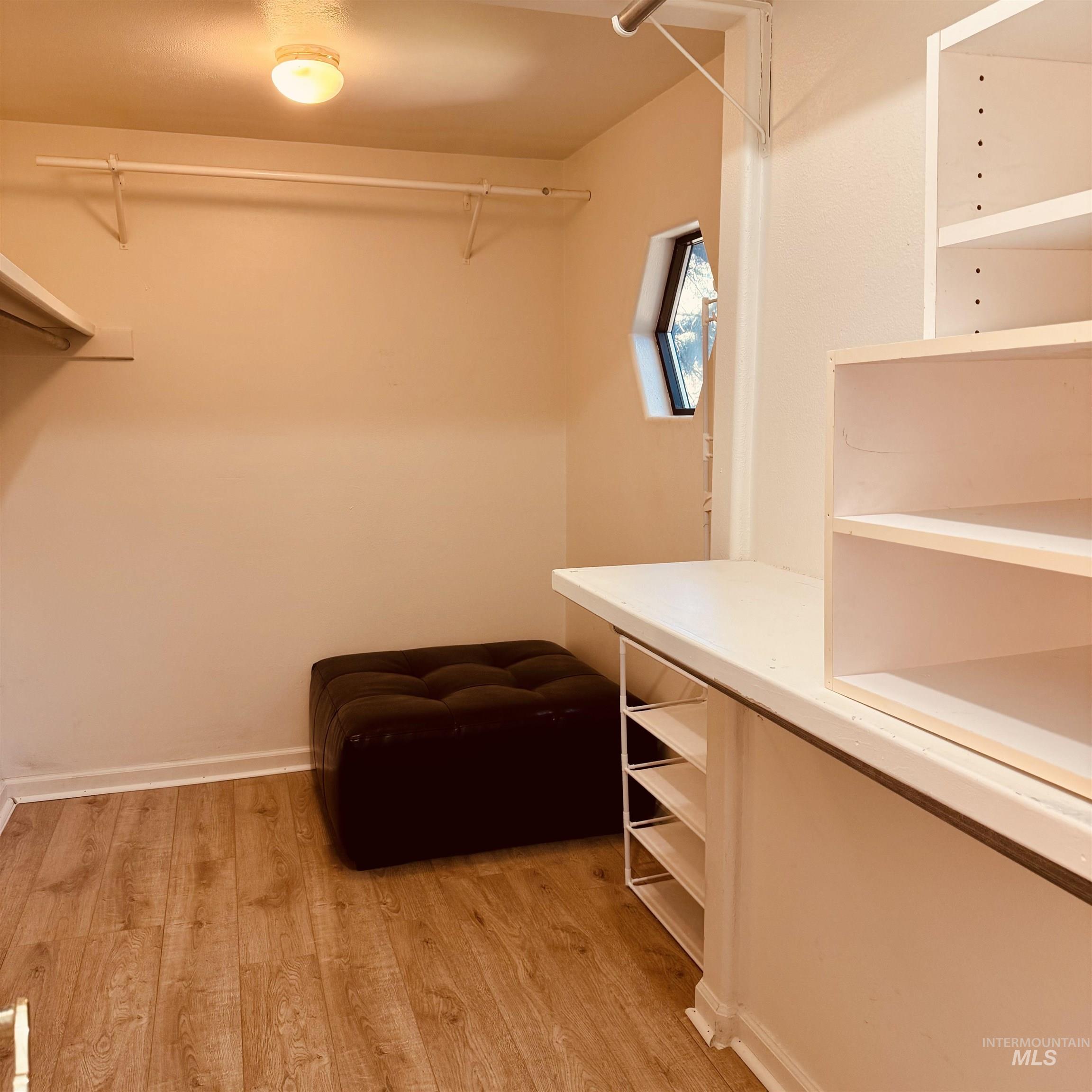 771 N Eagle Hills Way, Eagle, Idaho 83616-5211, 3 Bedrooms, 2 Bathrooms, Residential For Sale, Price $579,000,MLS 98964703