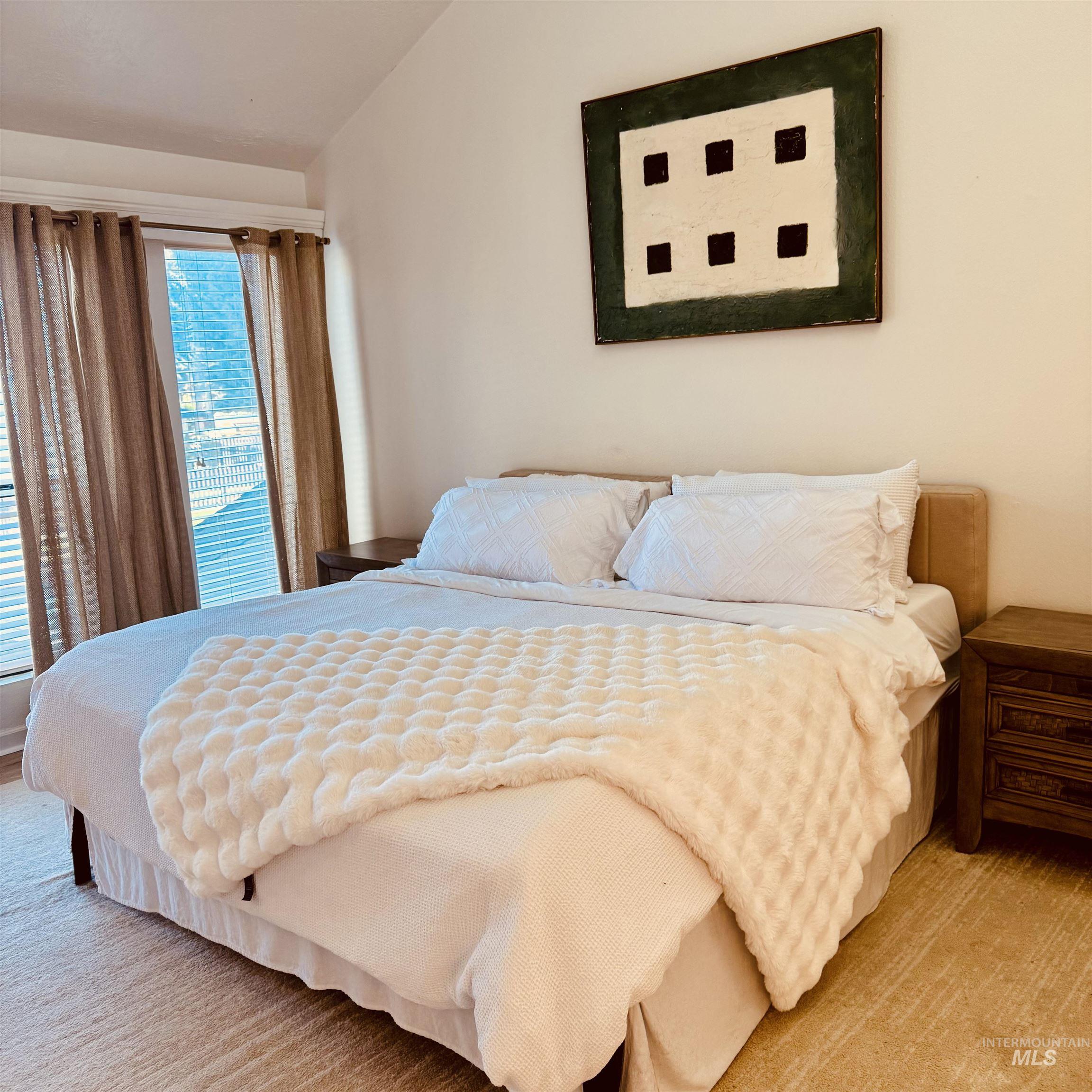 771 N Eagle Hills Way, Eagle, Idaho 83616-5211, 3 Bedrooms, 2 Bathrooms, Residential For Sale, Price $579,000,MLS 98964703