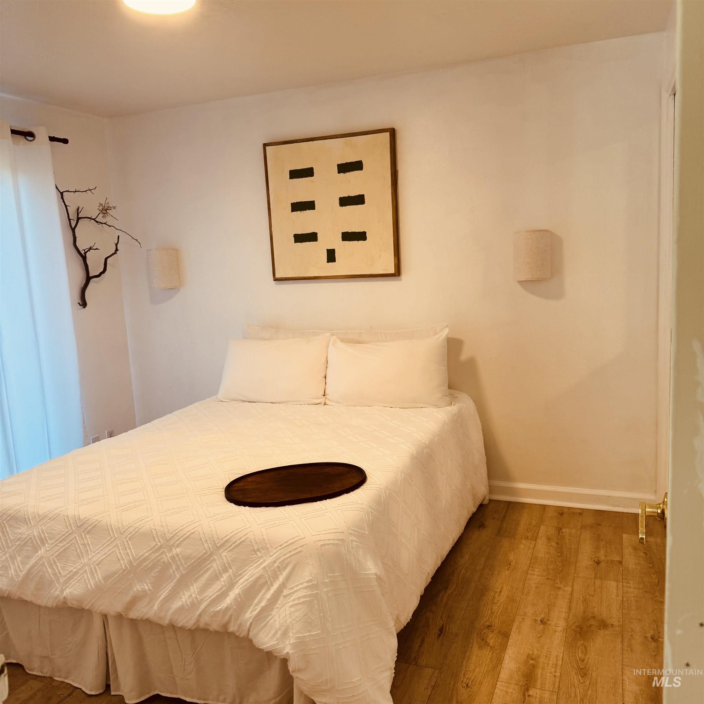 771 N Eagle Hills Way, Eagle, Idaho 83616-5211, 3 Bedrooms, 2 Bathrooms, Residential For Sale, Price $579,000,MLS 98964703