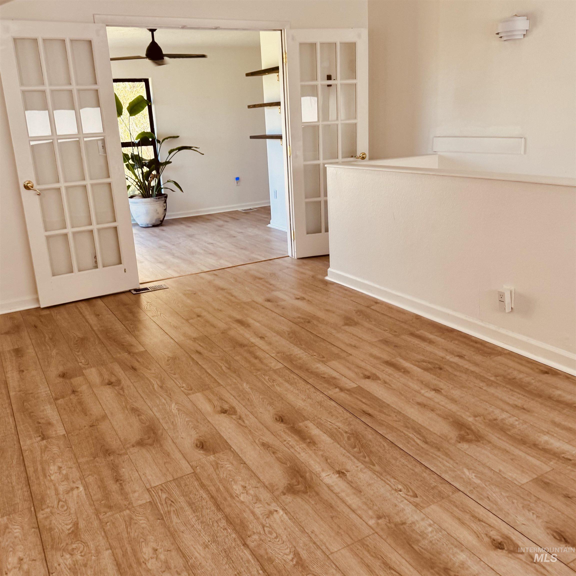 771 N Eagle Hills Way, Eagle, Idaho 83616-5211, 3 Bedrooms, 2 Bathrooms, Residential For Sale, Price $579,000,MLS 98964703