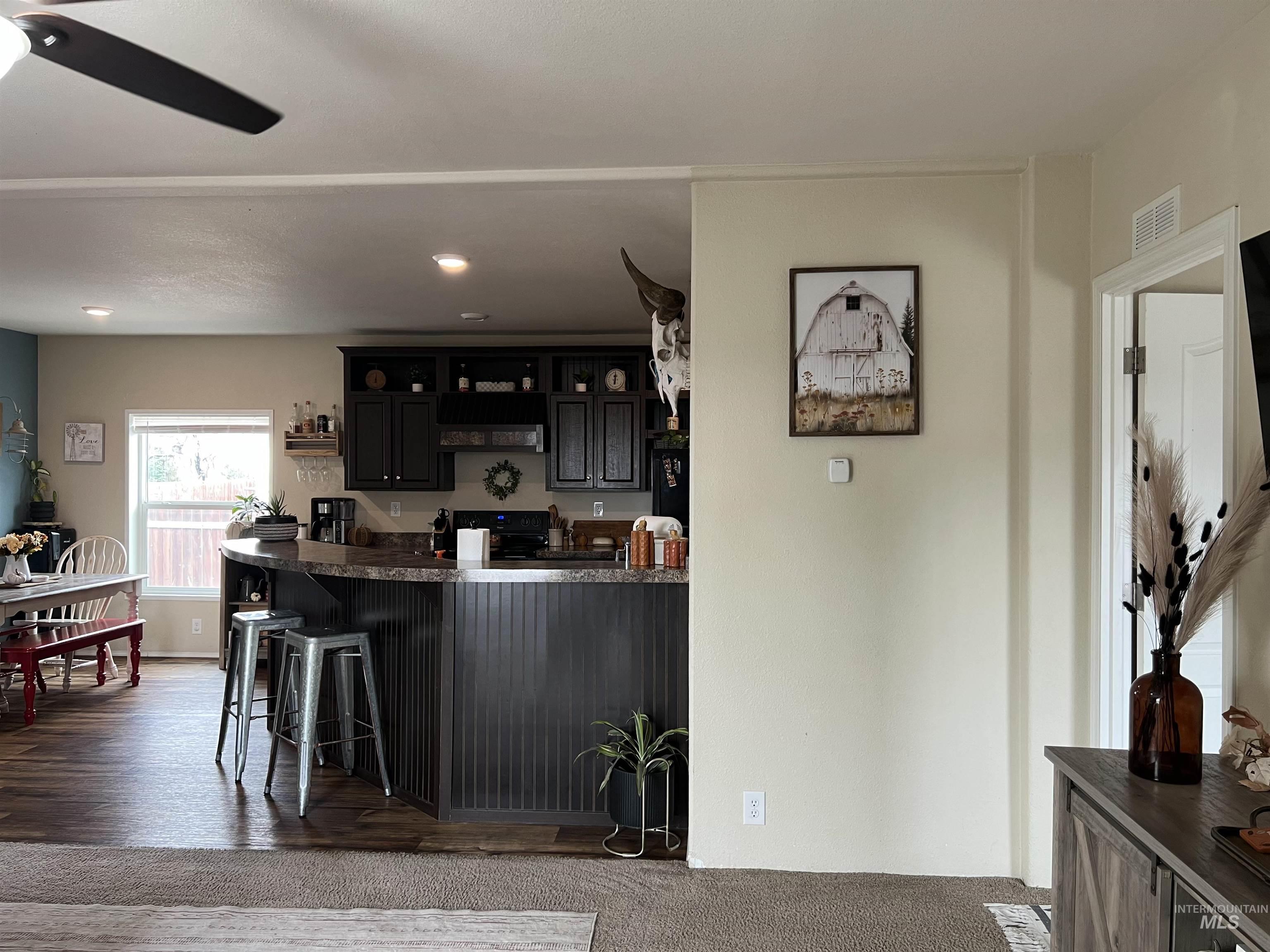 608 Roosevelt Ave., Grand View, Idaho 83624, 3 Bedrooms, 2 Bathrooms, Residential For Sale, Price $199,900,MLS 98964718