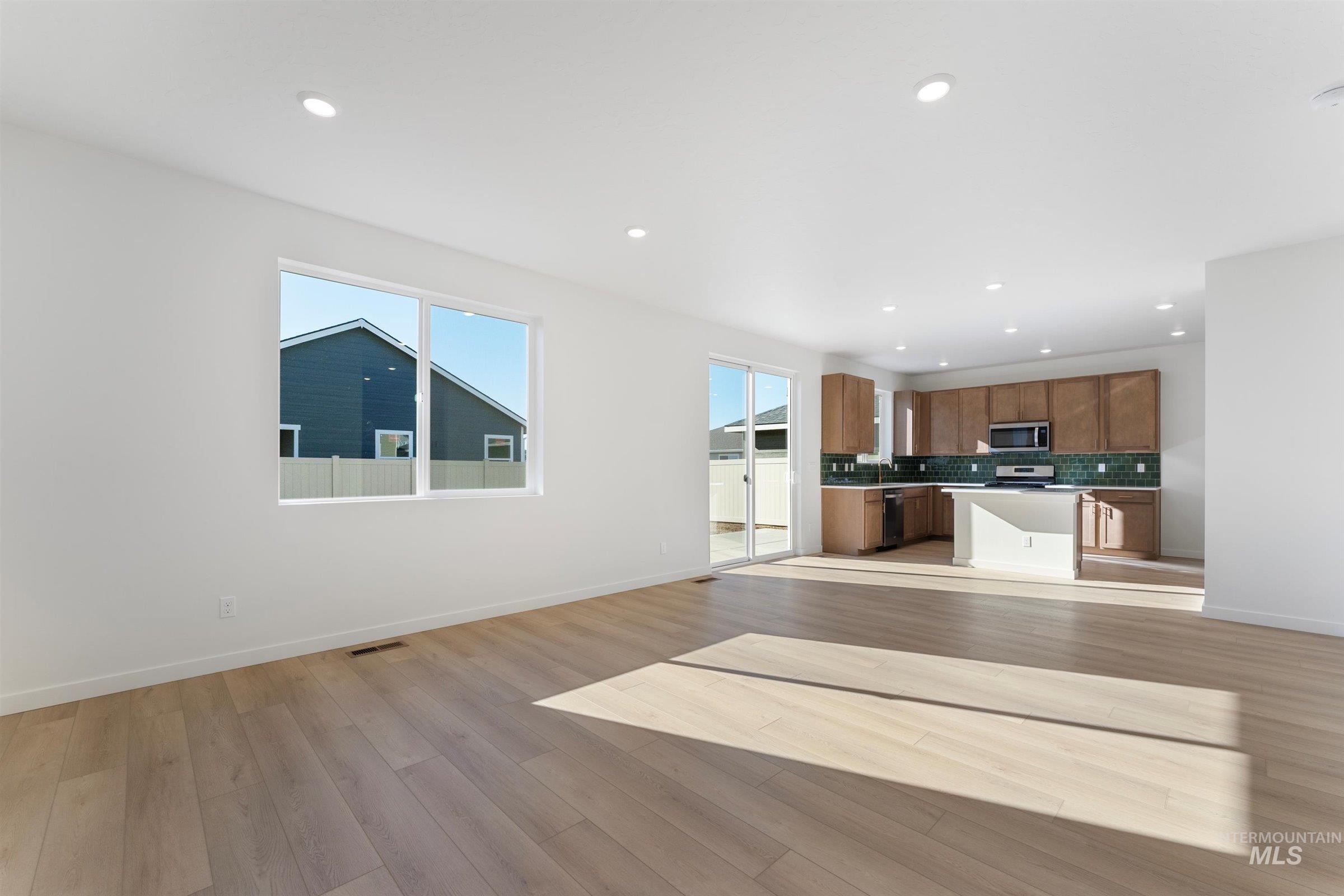 575 W Lyra St, Meridian, Idaho 83642, 3 Bedrooms, 2.5 Bathrooms, Residential For Sale, Price $450,946,MLS 98964725