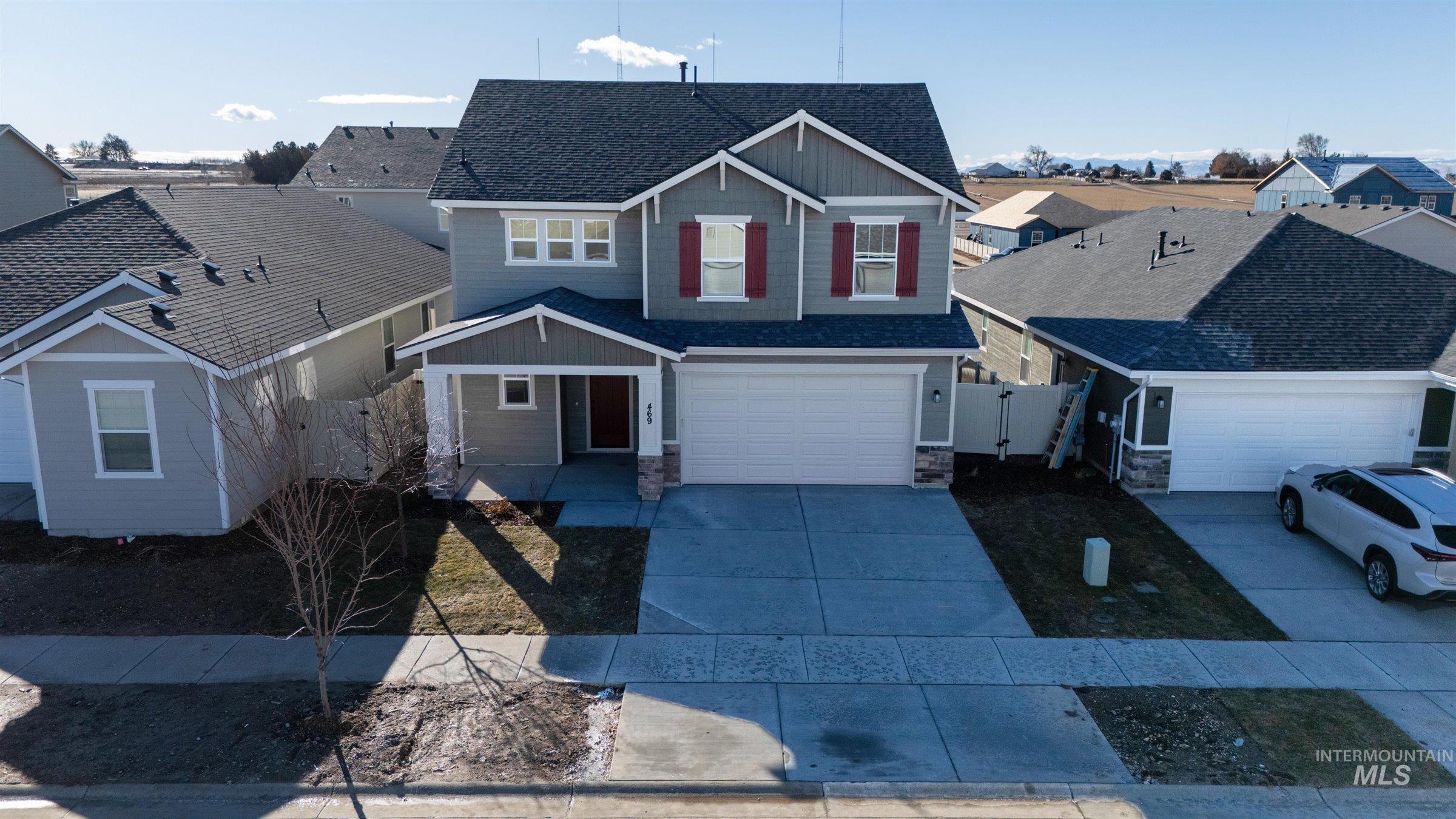 575 W Lyra St, Meridian, Idaho 83642, 3 Bedrooms, 2.5 Bathrooms, Residential For Sale, Price $450,946,MLS 98964725