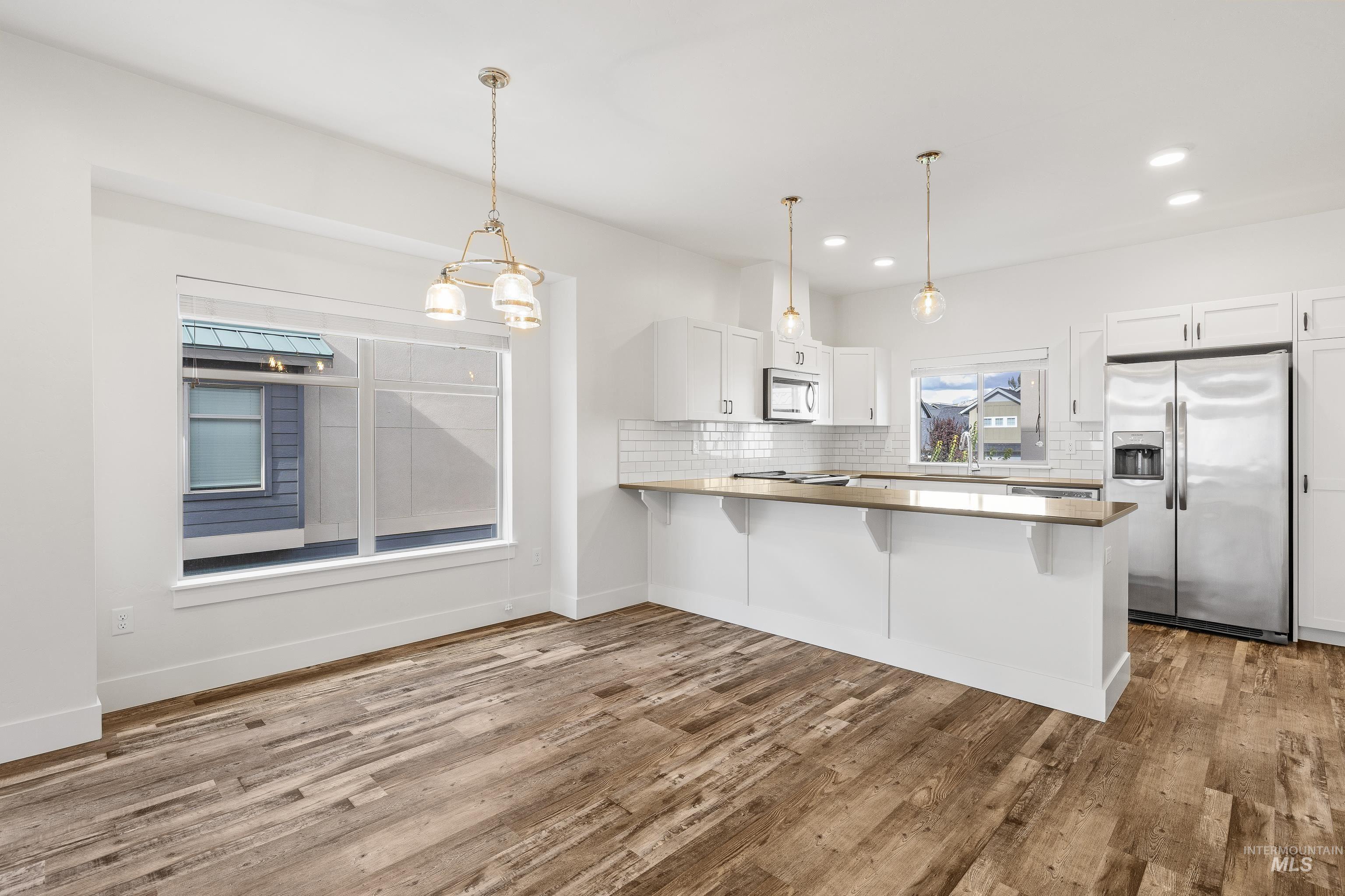 4230 N Freeride Ln, Garden City, Idaho 83714, 3 Bedrooms, 3.5 Bathrooms, Residential For Sale, Price $527,500, 98964727