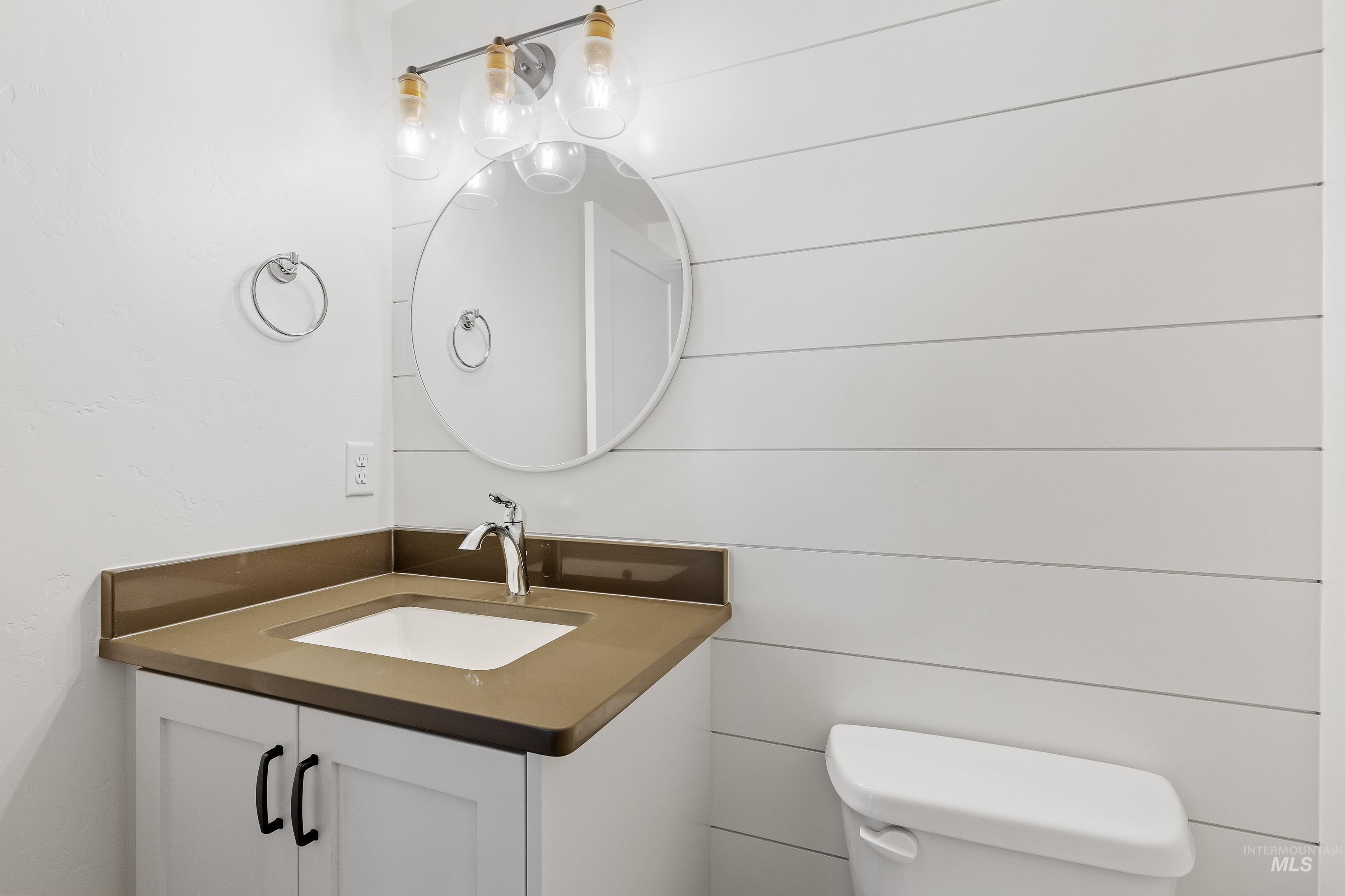 4230 N Freeride Ln, Garden City, Idaho 83714, 3 Bedrooms, 3.5 Bathrooms, Residential For Sale, Price $527,500, 98964727