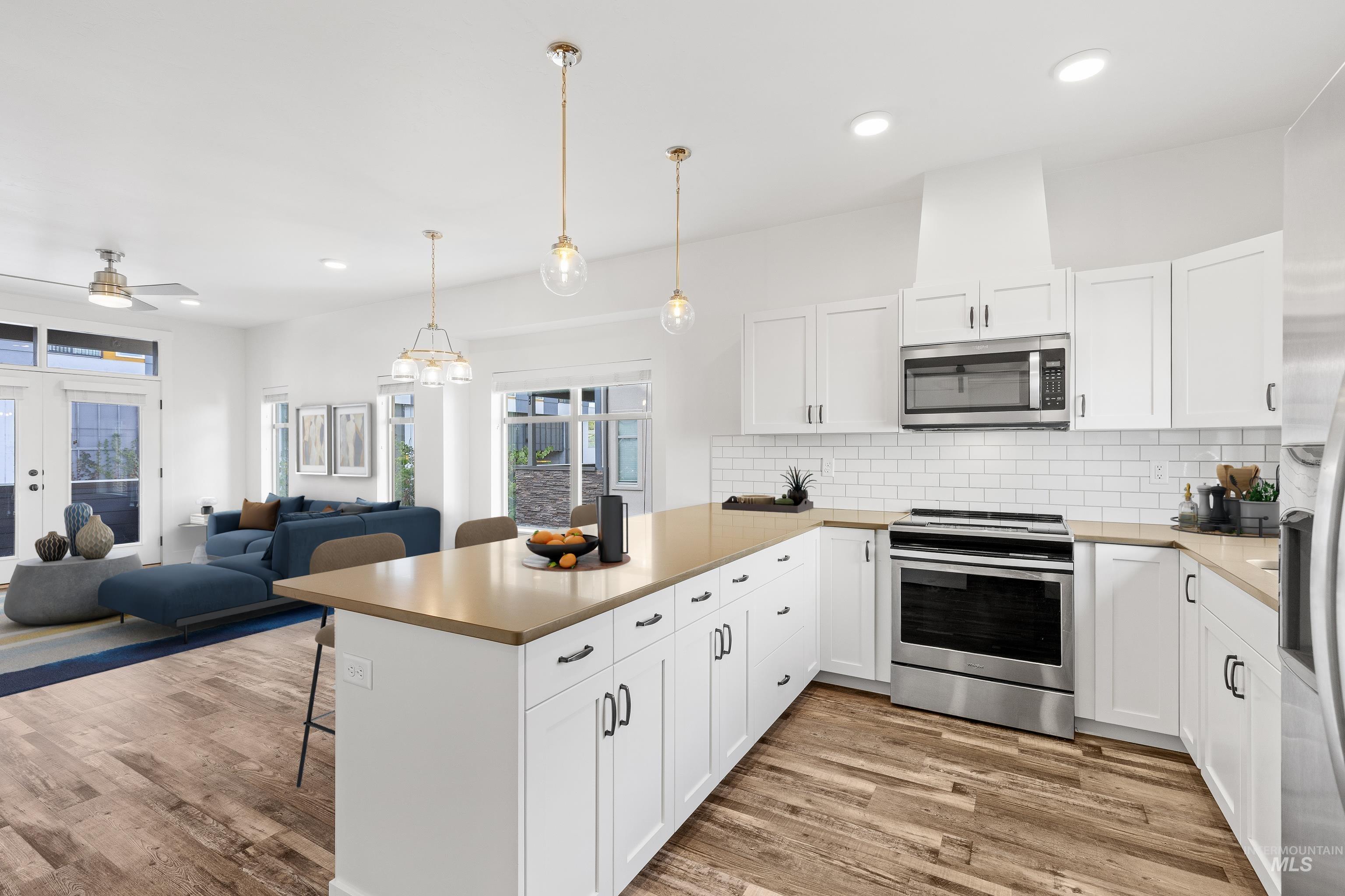 4230 N Freeride Ln, Garden City, Idaho 83714, 3 Bedrooms, 3.5 Bathrooms, Residential For Sale, Price $517,500, 98964727