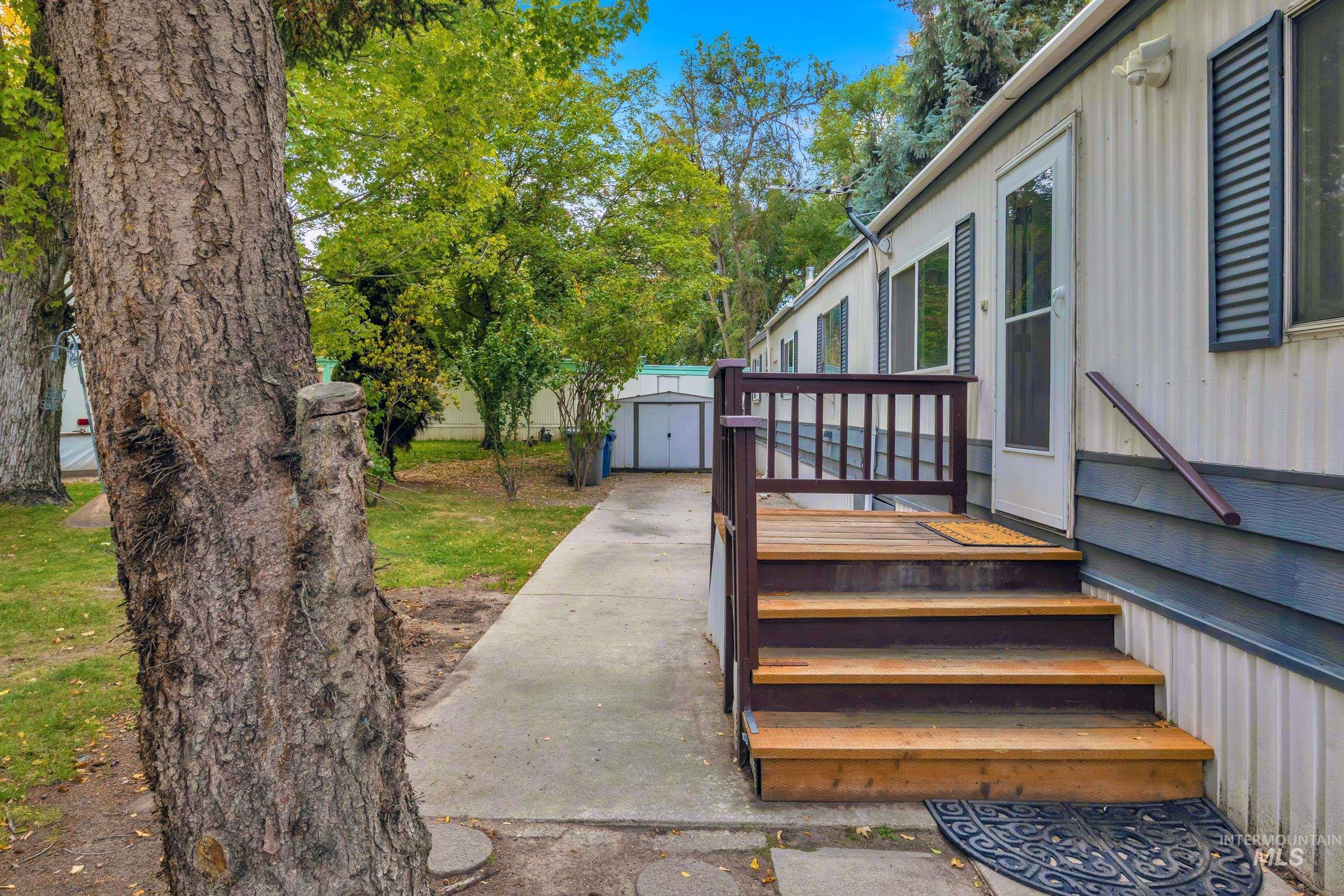 790 N Riviera Dr, Boise, Idaho 83703, 3 Bedrooms, 1.5 Bathrooms, Residential For Sale, Price $86,000,MLS 98964732