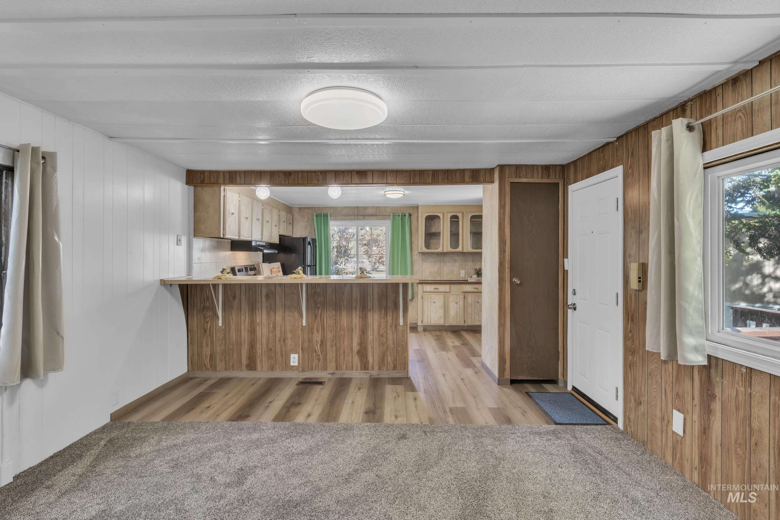 790 N Riviera Dr, Boise, Idaho 83703, 3 Bedrooms, 1.5 Bathrooms, Residential For Sale, Price $86,000,MLS 98964732