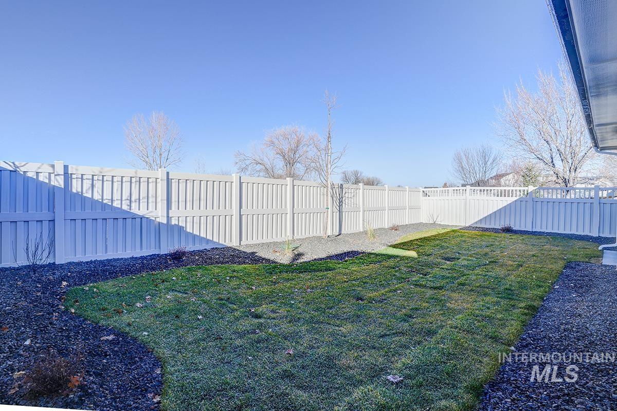 4559 S Courvoisier Pl, Meridian, Idaho 83642-9180, 3 Bedrooms, 2 Bathrooms, Residential For Sale, Price $549,900,MLS 98964736